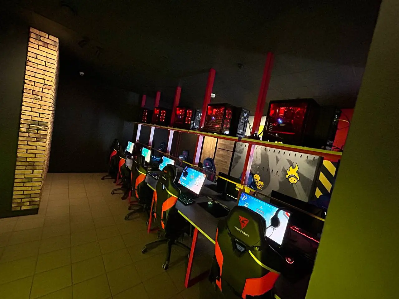 Изображение клуба MANA в Чистых Прудах № 6