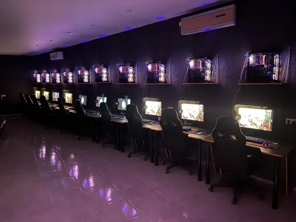 Изображение клуба Level № 7