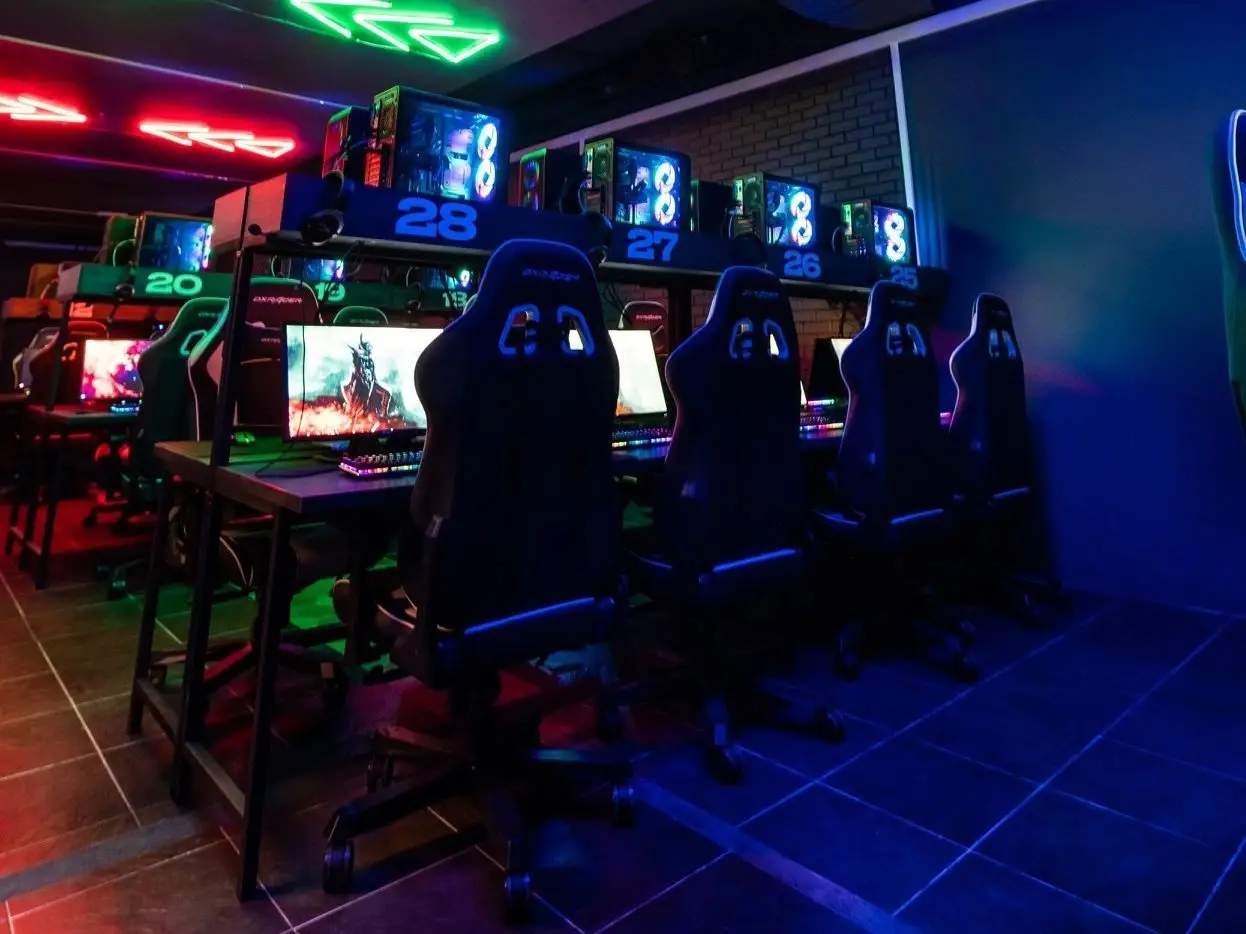 Изображение клуба Storm Cyber Club № 1