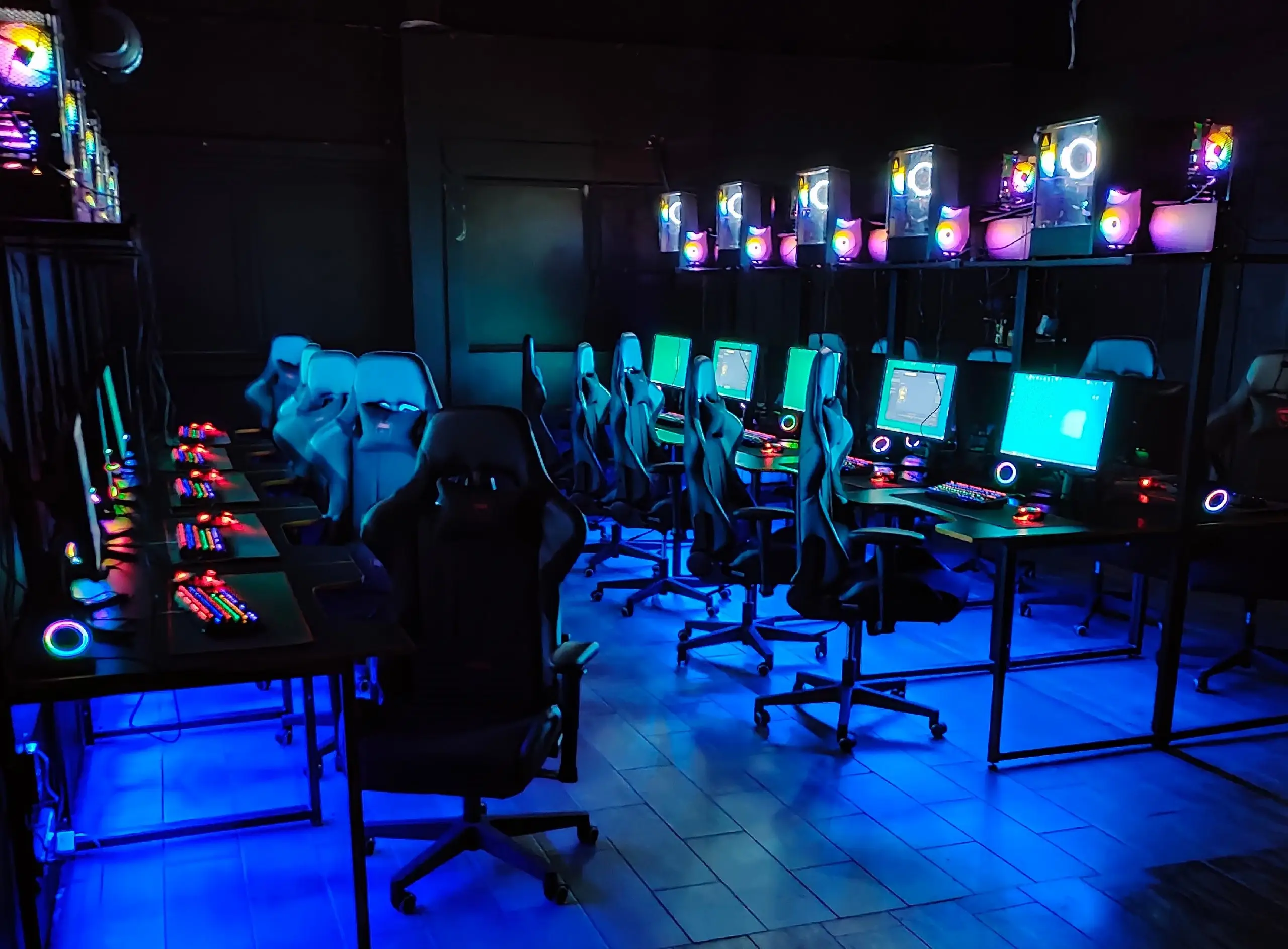 Изображение клуба CYBER POINT № 3