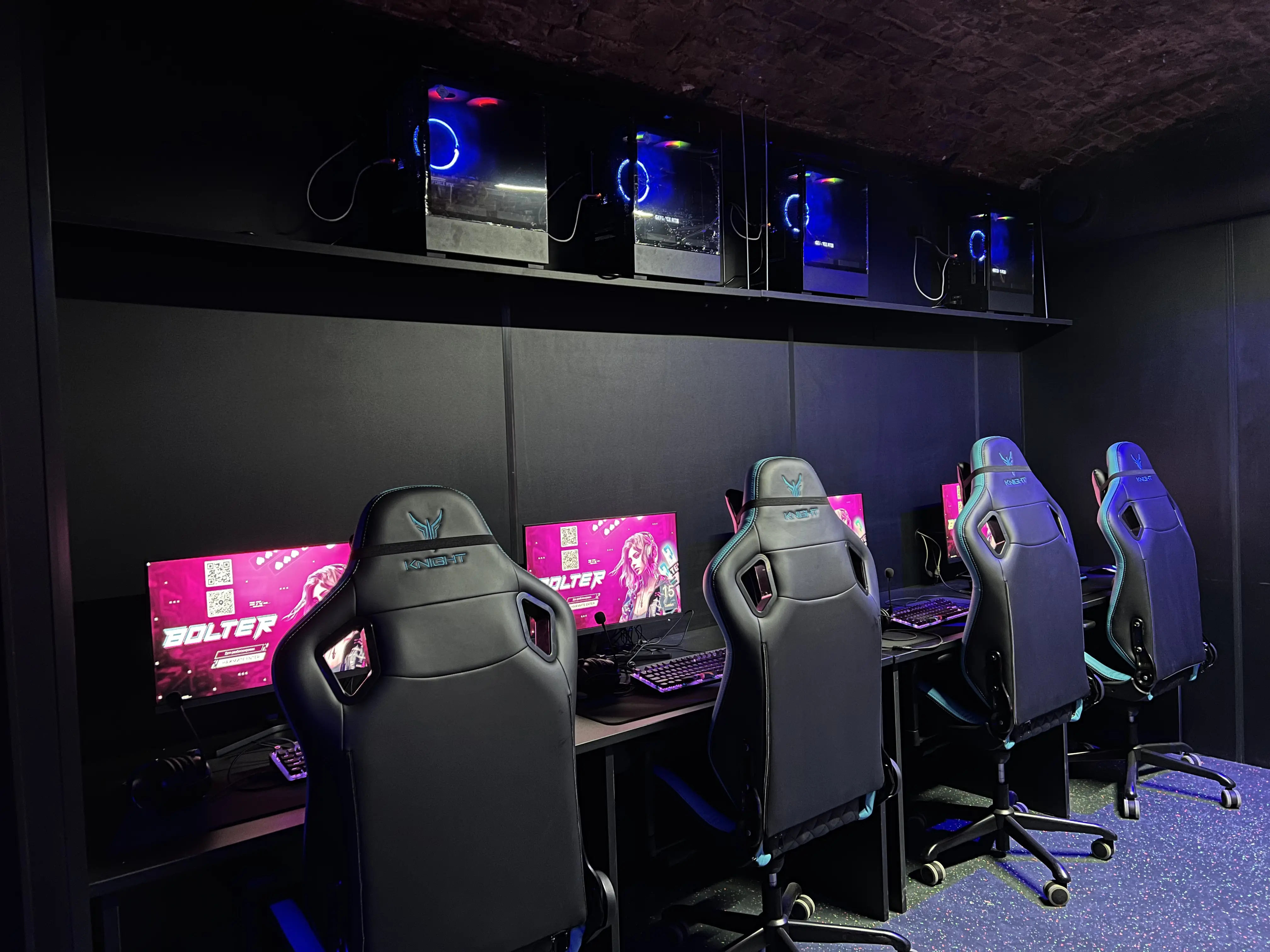 Изображение клуба Bolter | Социалистическая № 1