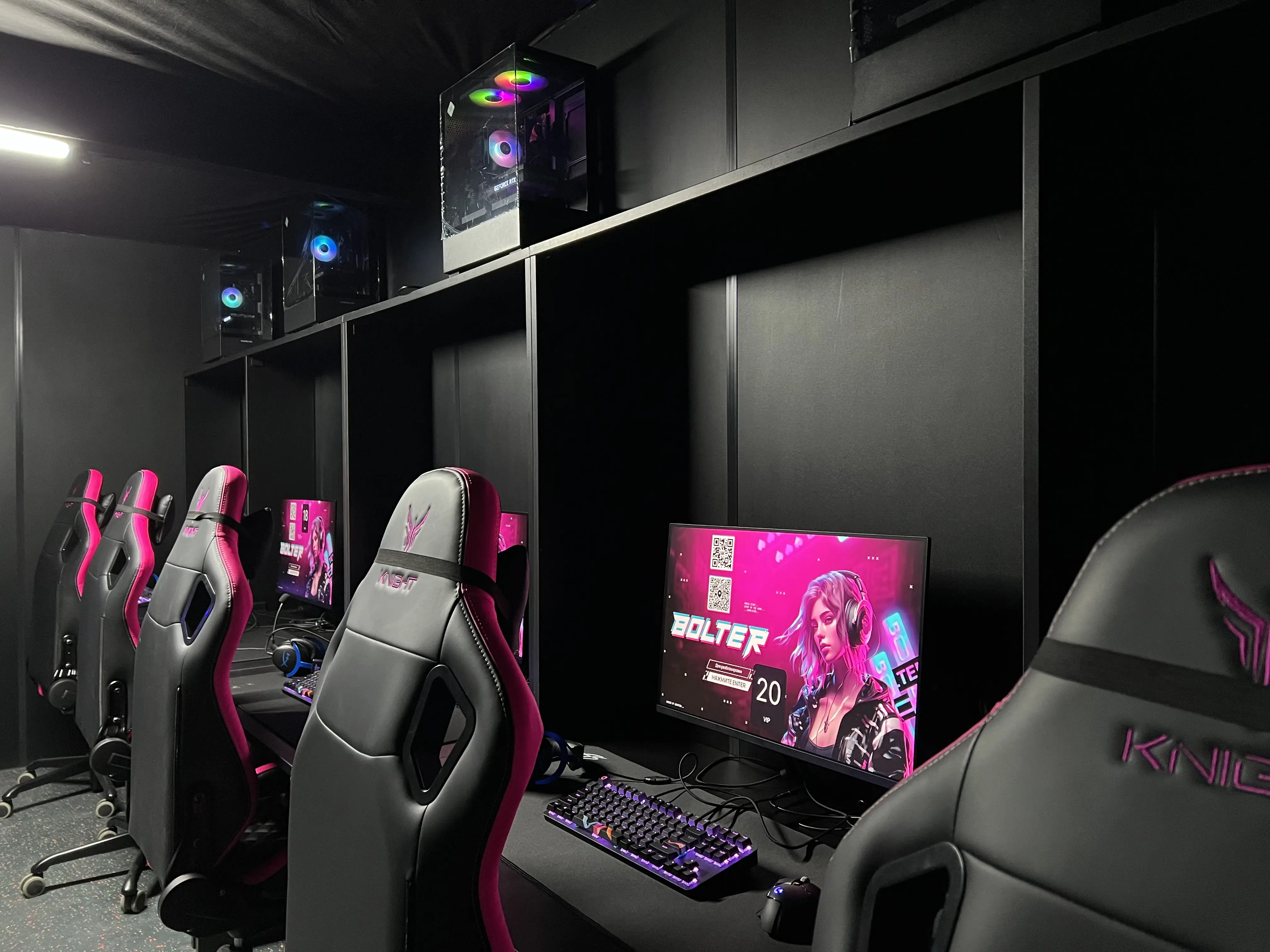 Изображение клуба Bolter | Социалистическая № 7