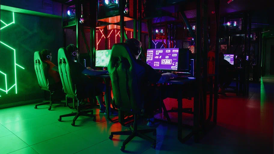 Изображение клуба C\\:AGE № 1