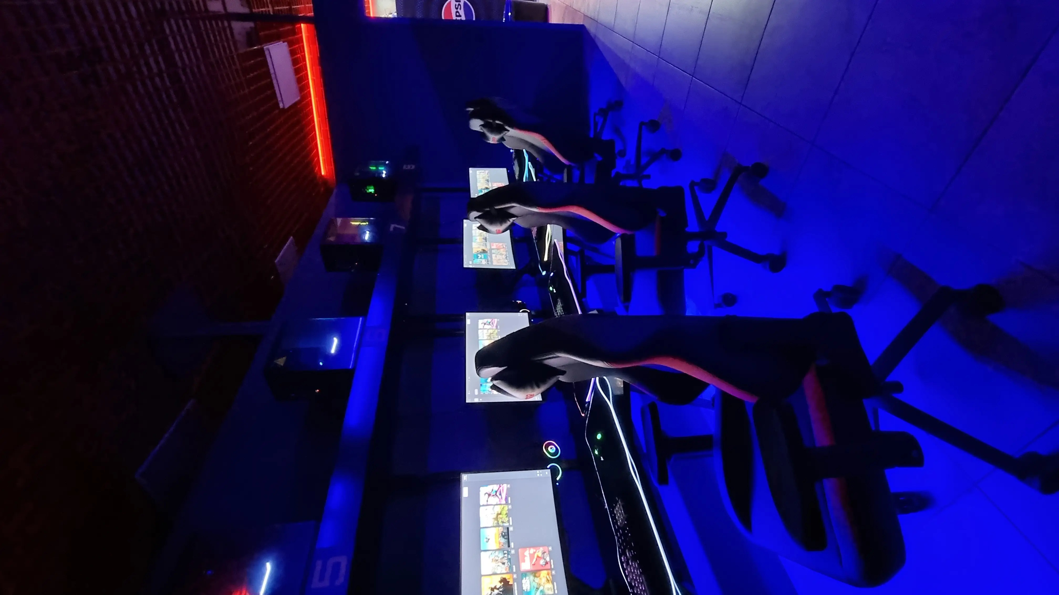 Изображение клуба Pixel Centre № 6