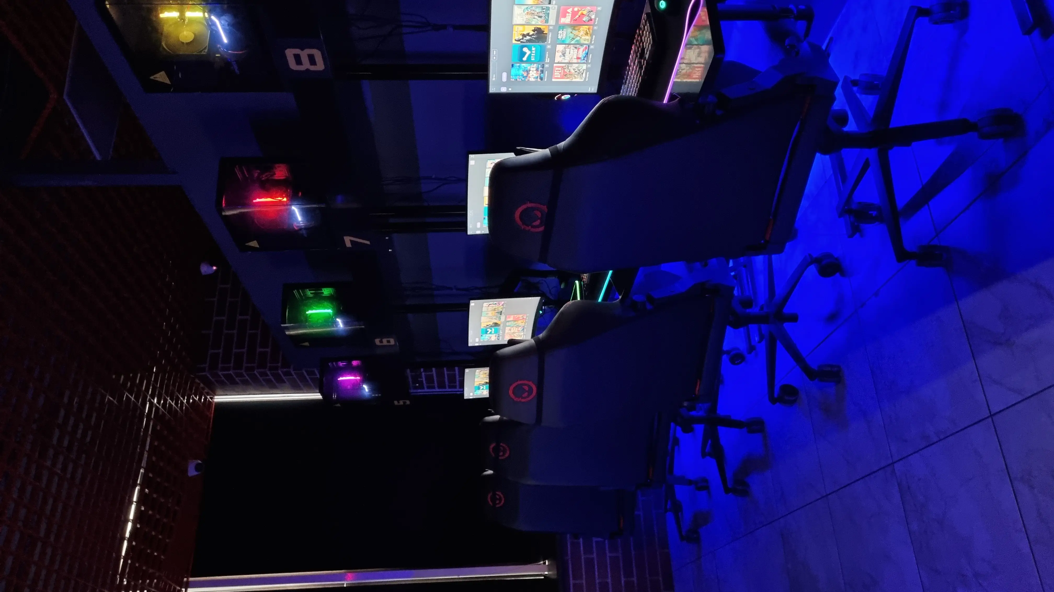 Изображение клуба Pixel Centre № 8