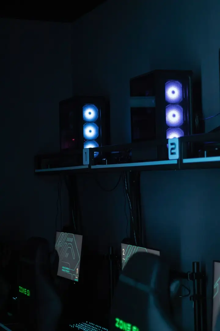 Изображение клуба GENESIS № 7