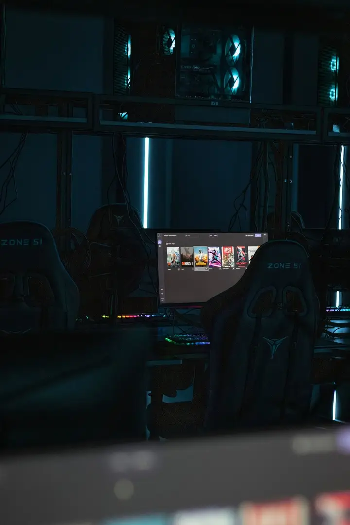 Изображение клуба GENESIS № 9