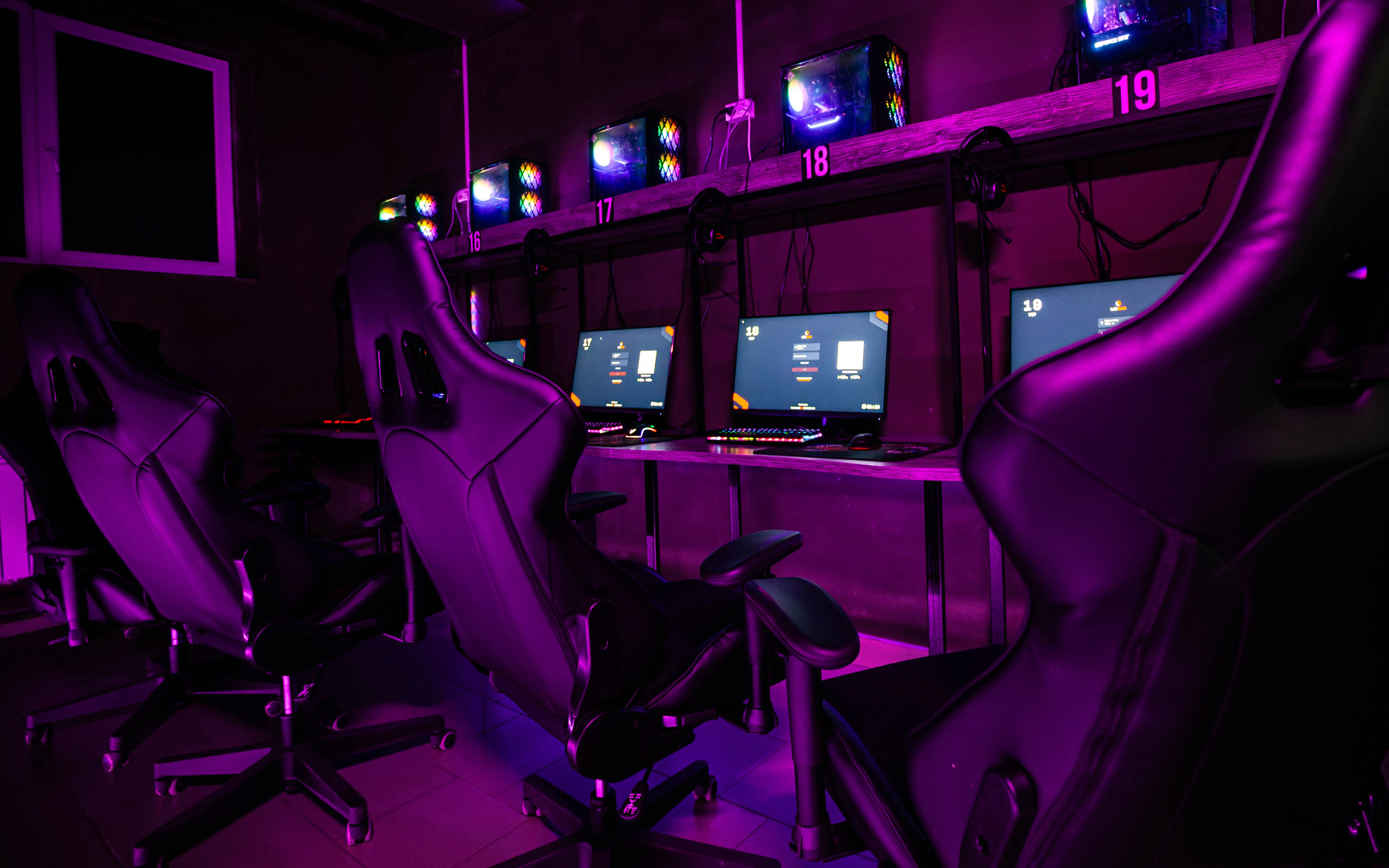 Изображение клуба 369 № 7