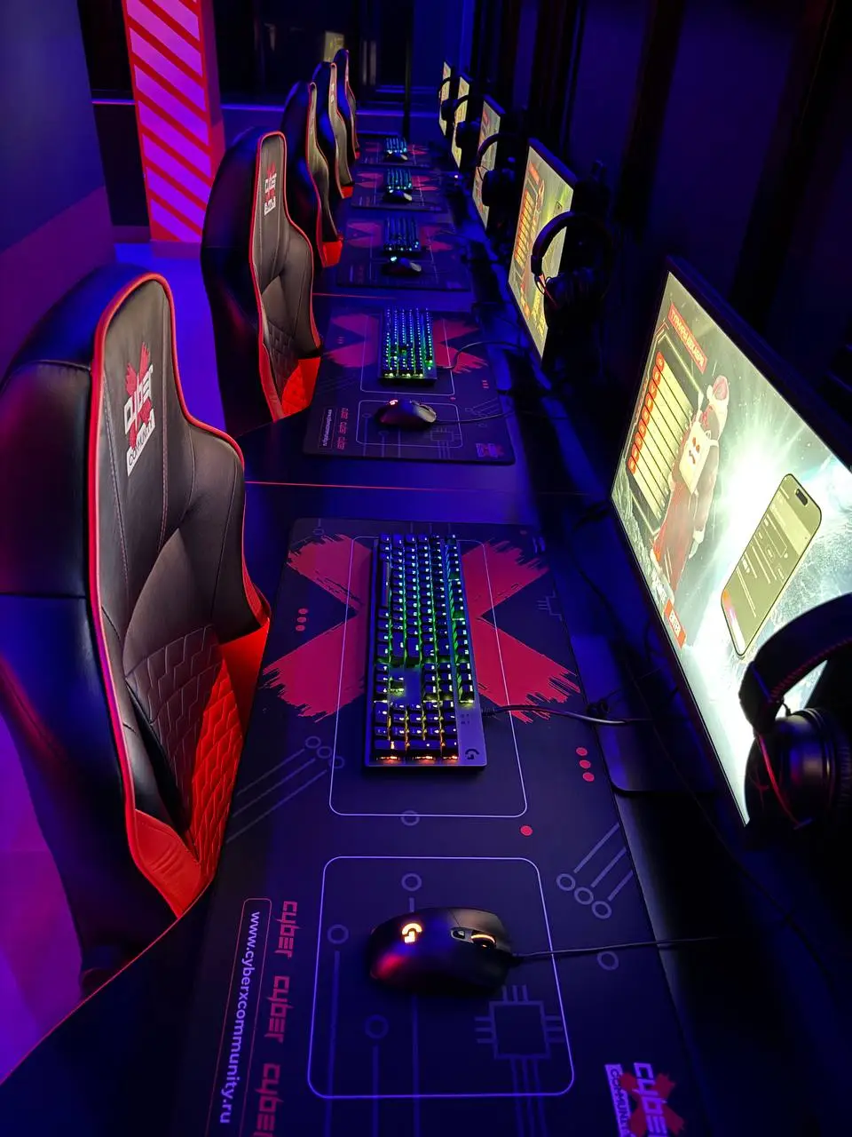 Изображение клуба CyberX Комарова № 8