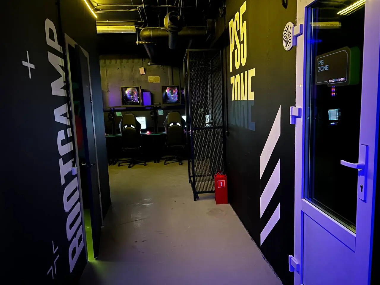 Изображение клуба TRUE GAMERS Санкт-Петербург Смоленки № 8