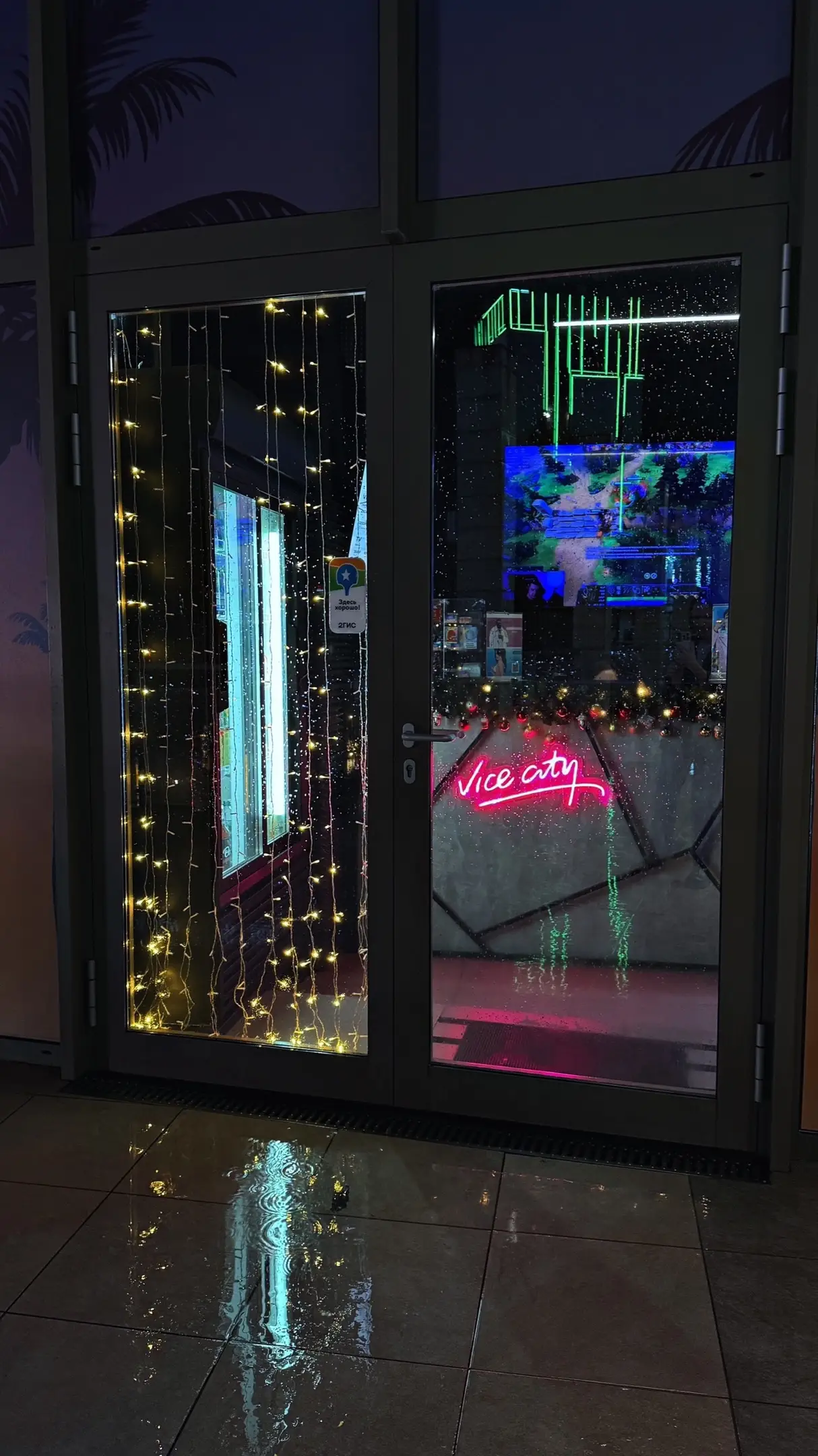 Изображение клуба Vice City № 4