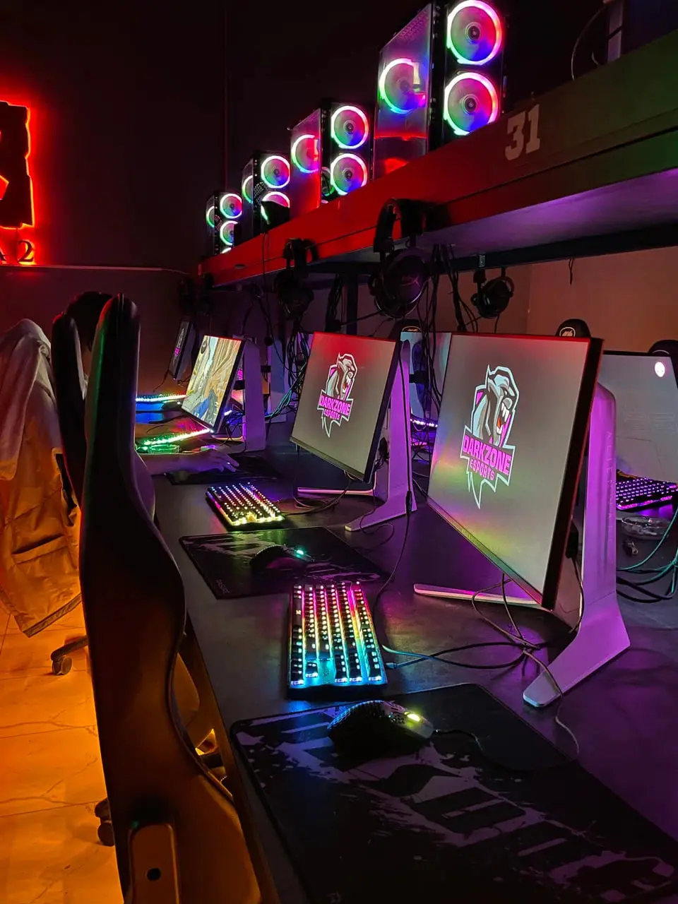 Изображение клуба Dark Zone № 2