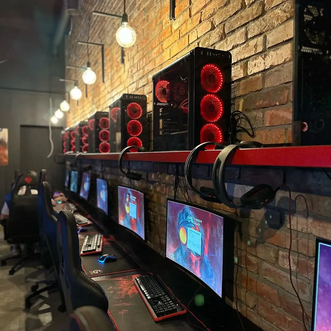 Изображение клуба CYBER cafe club № 5