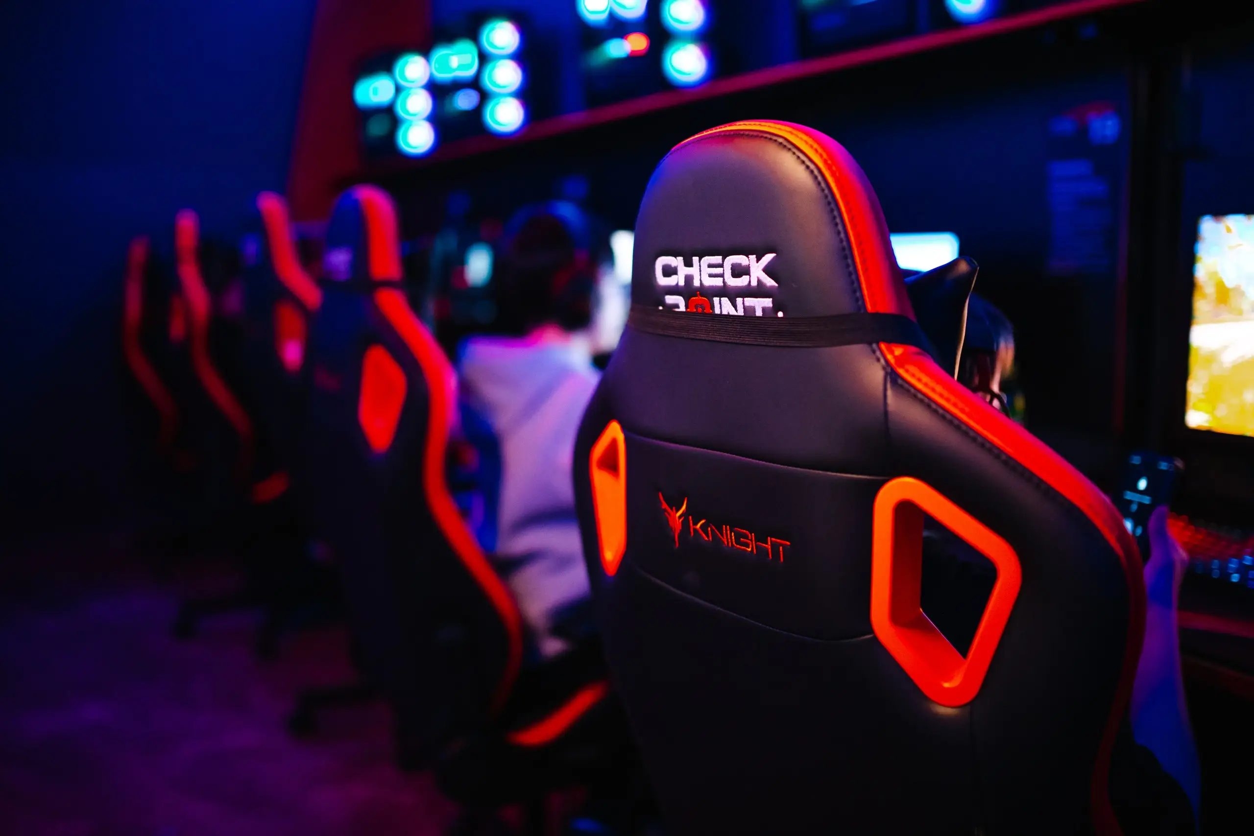 Изображение клуба CHECK POINT Нижневартовск № 9