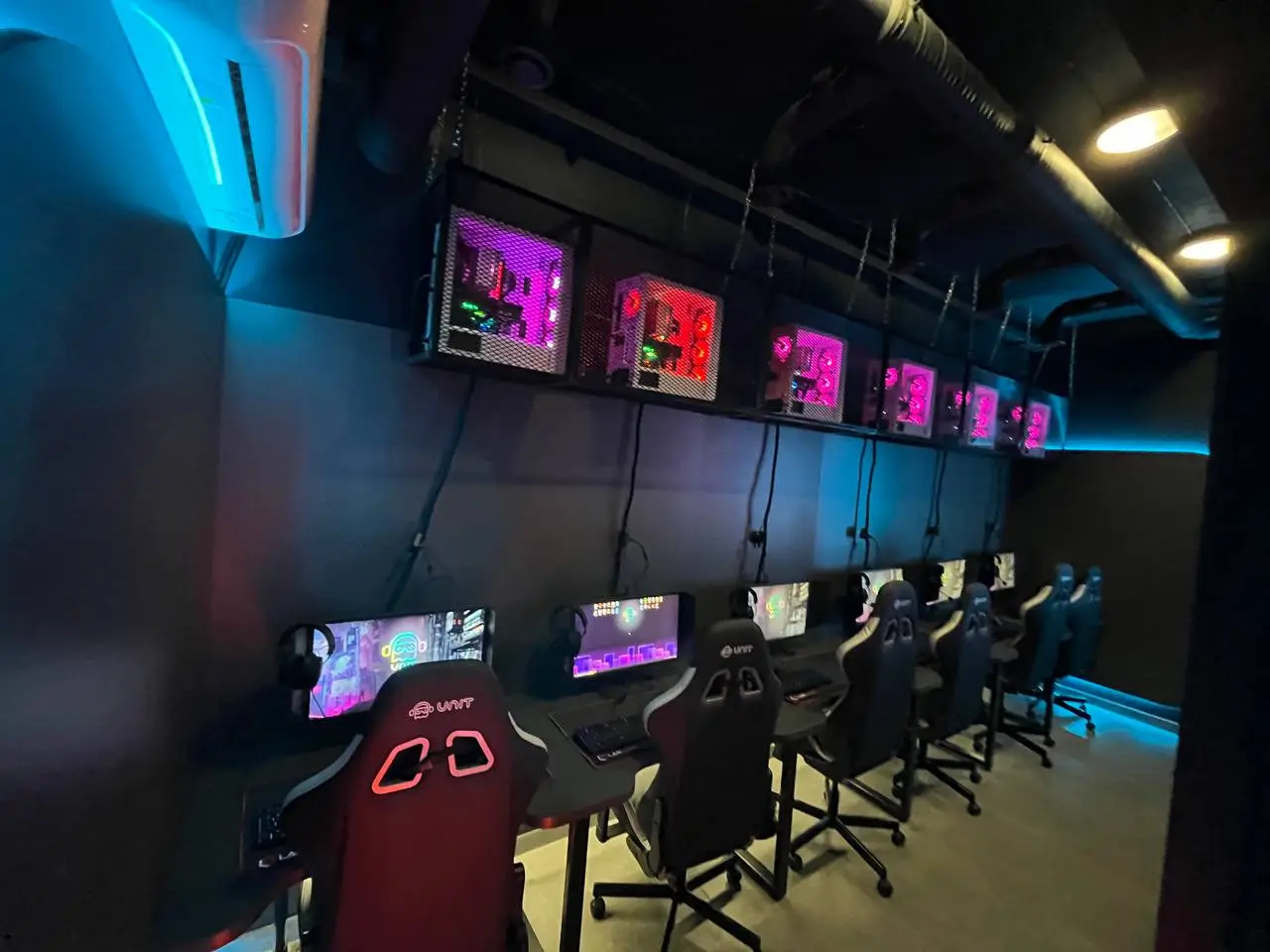 Изображение клуба UNIT CYBER ARENA № 8