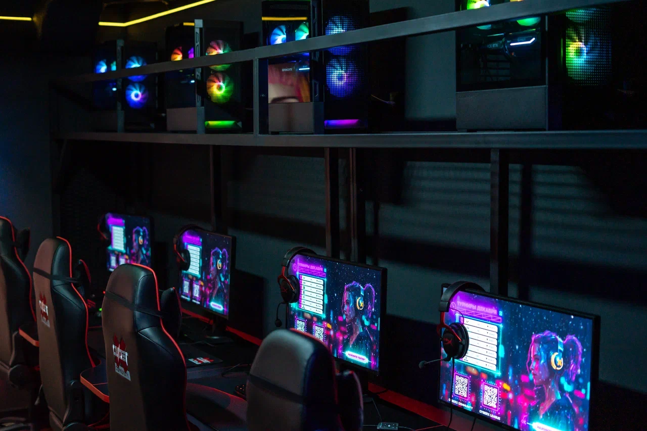 Изображение клуба Cyber X № 7