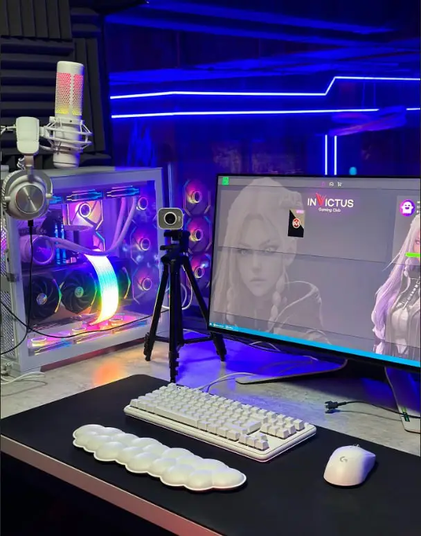 Изображение клуба Invis № 8