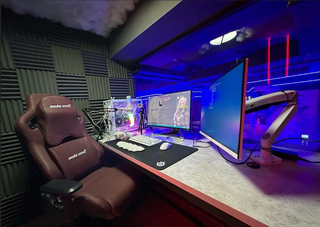 Изображение клуба Invis № 9