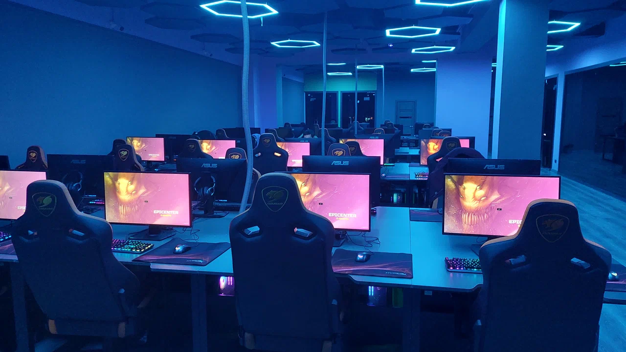 Изображение клуба Epicenter E-sports № 2