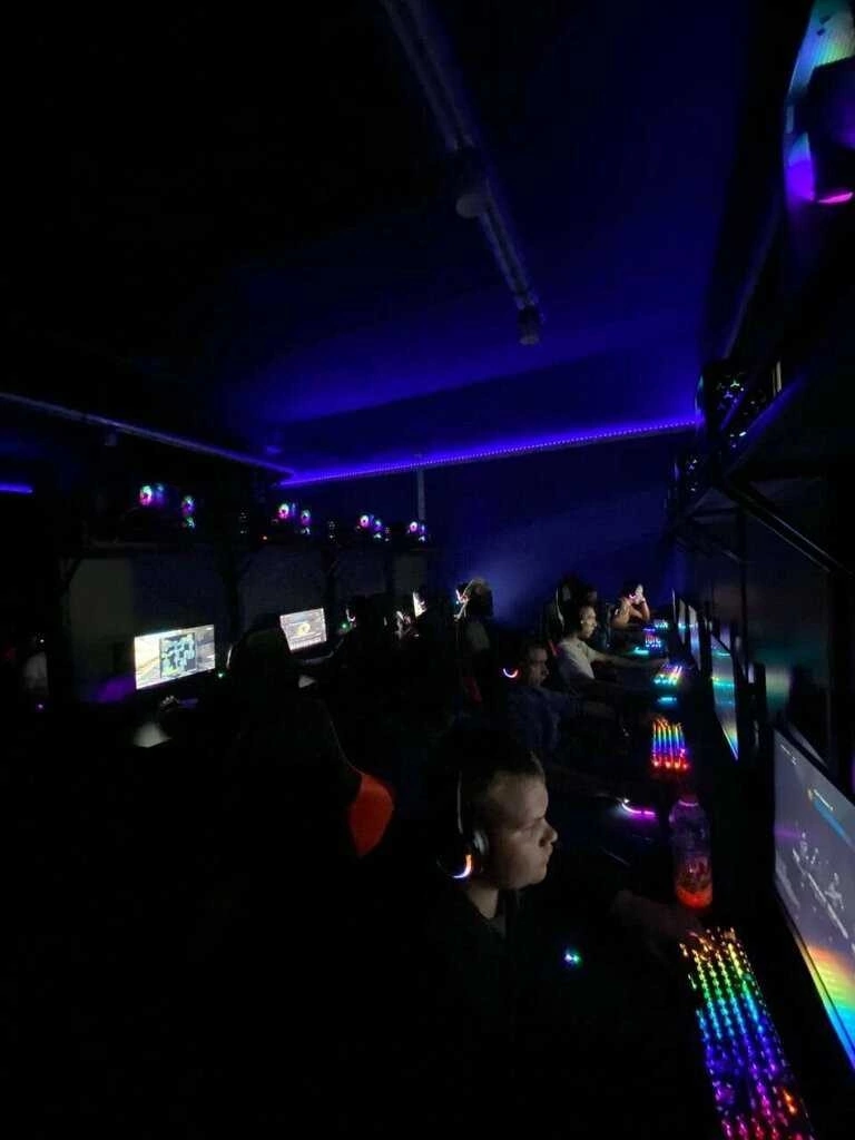 Изображение клуба AtmoSpase № 1