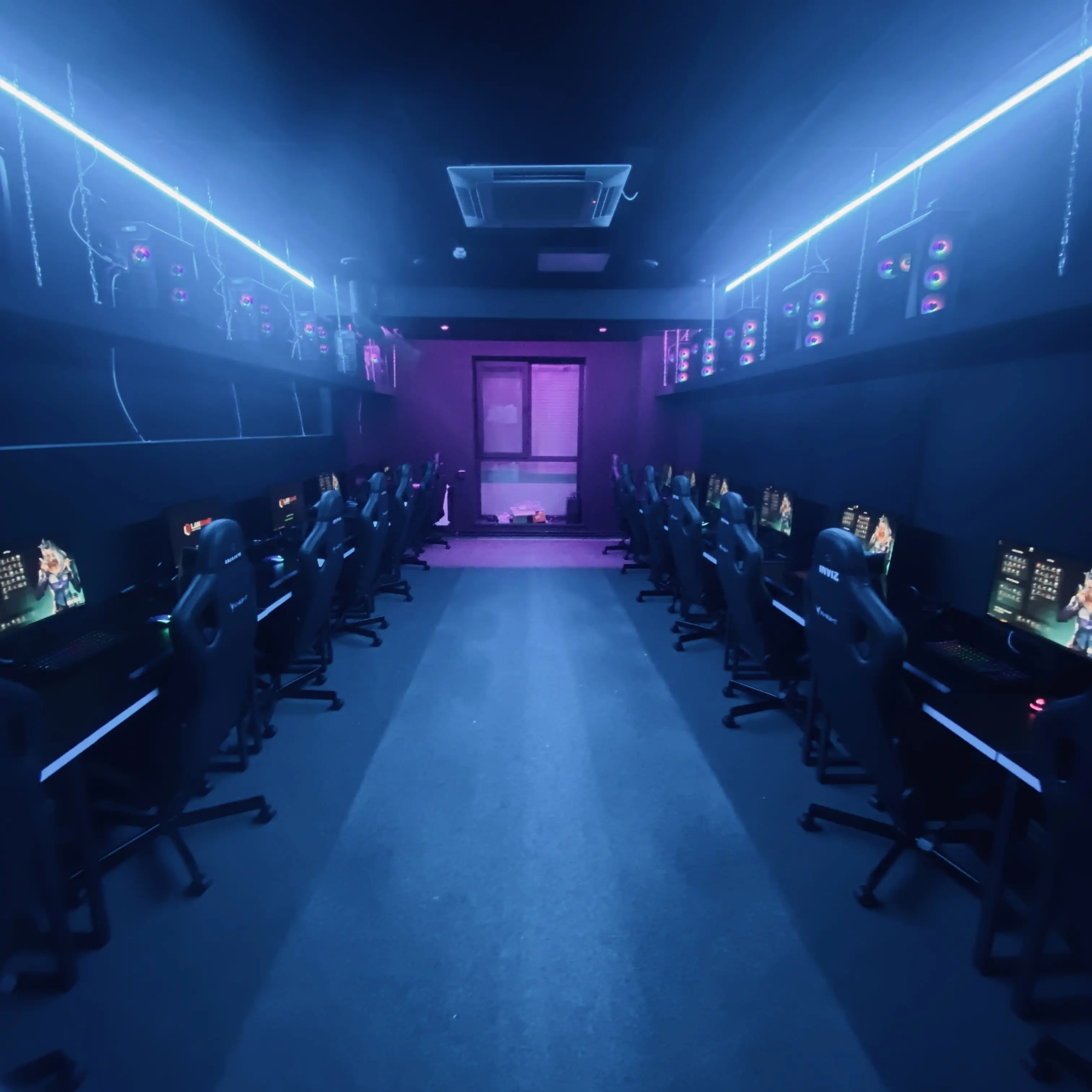 Изображение клуба INVIZ № 3