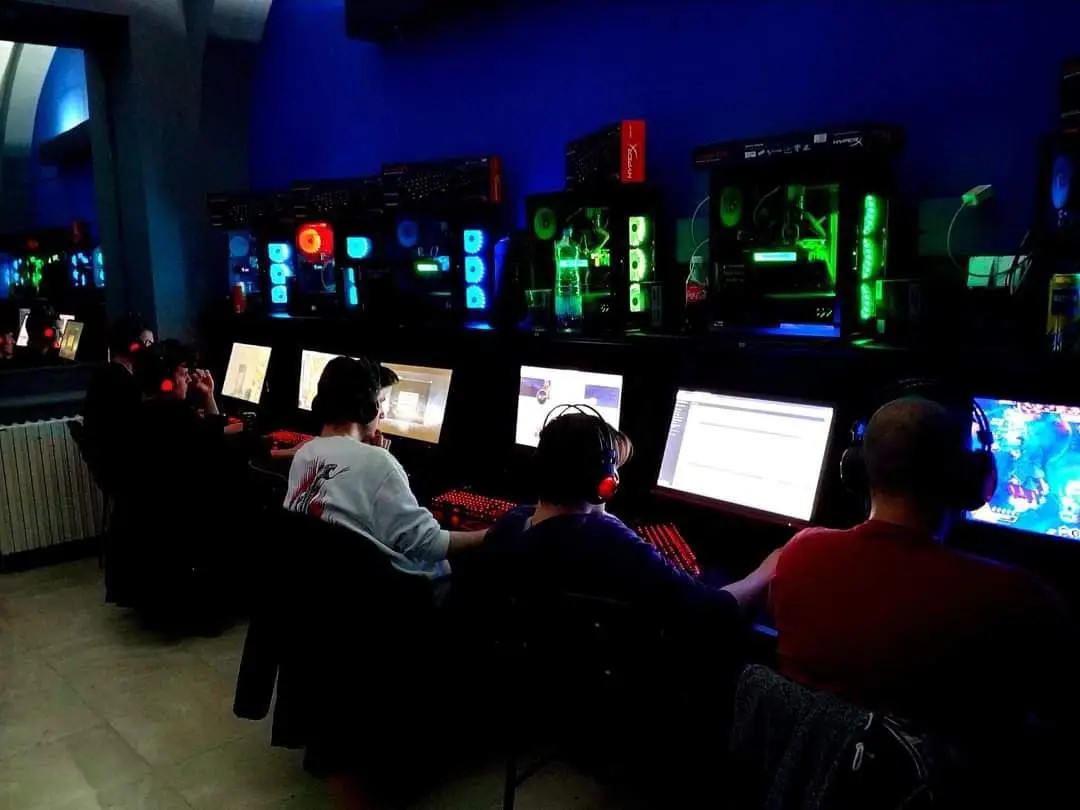 Изображение клуба INTERNET KLUB KUM № 6