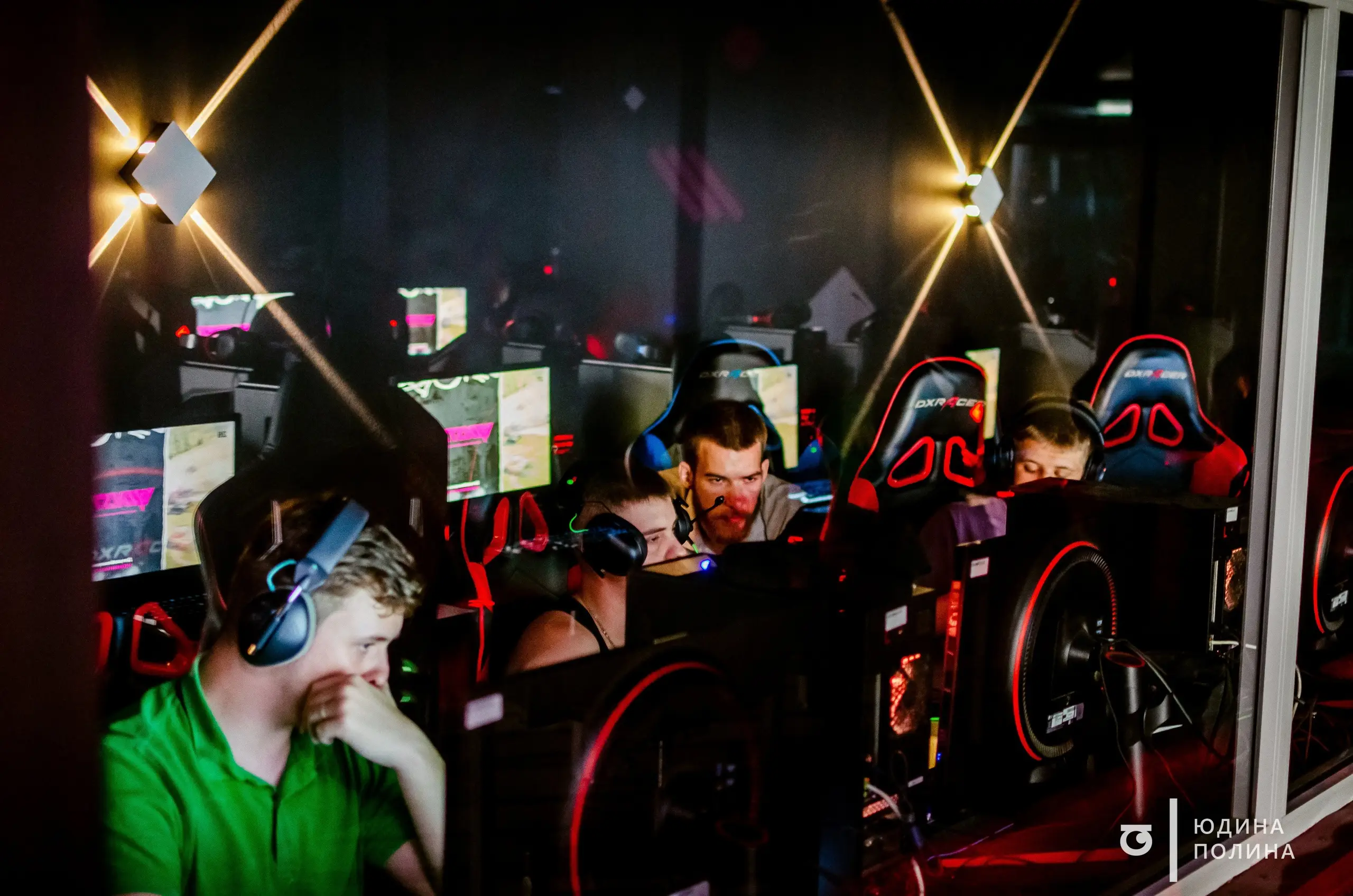 Изображение клуба Winstrike Arena на Трёхсвятской № 5