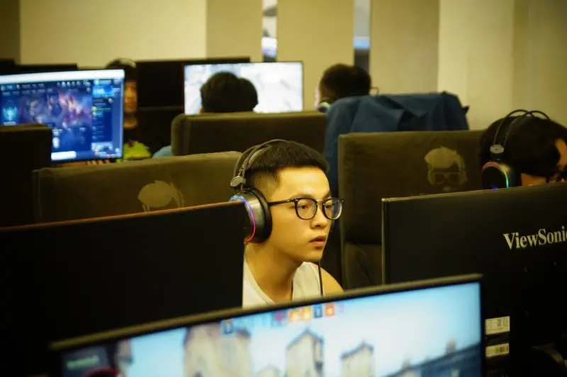 Изображение клуба WAYS STATION NƠ TRANG LONG GAMING & BILLIARD № 2