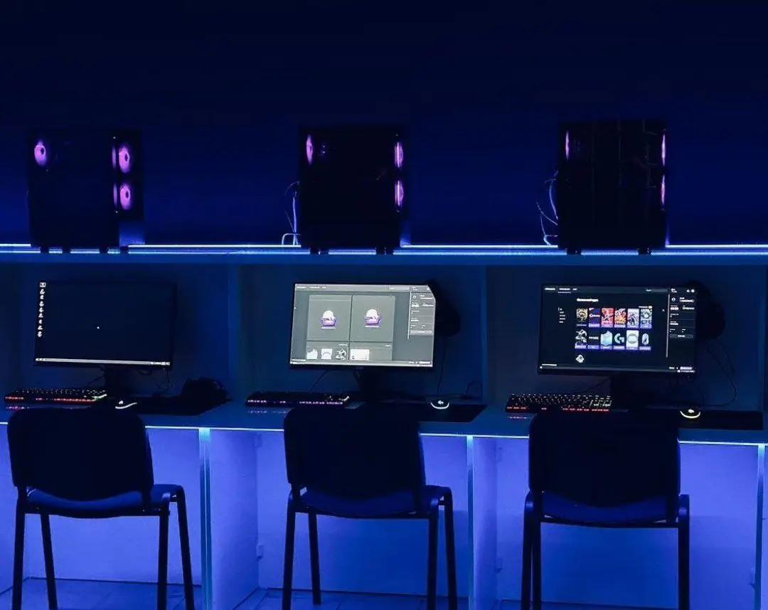 Изображение клуба Click E-Sport № 3