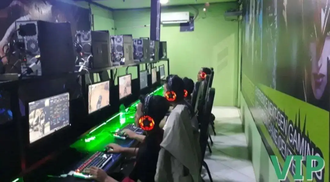 Изображение клуба Furion Warnet Game Center № 4