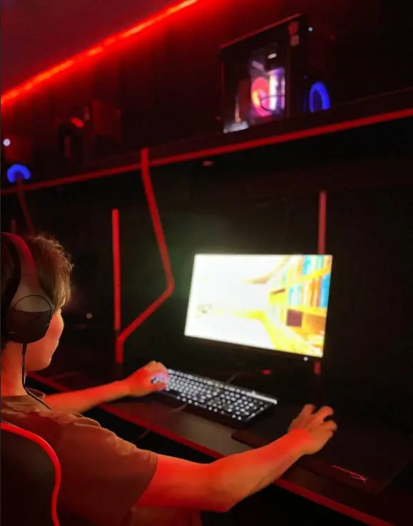 Изображение клуба Office № 6