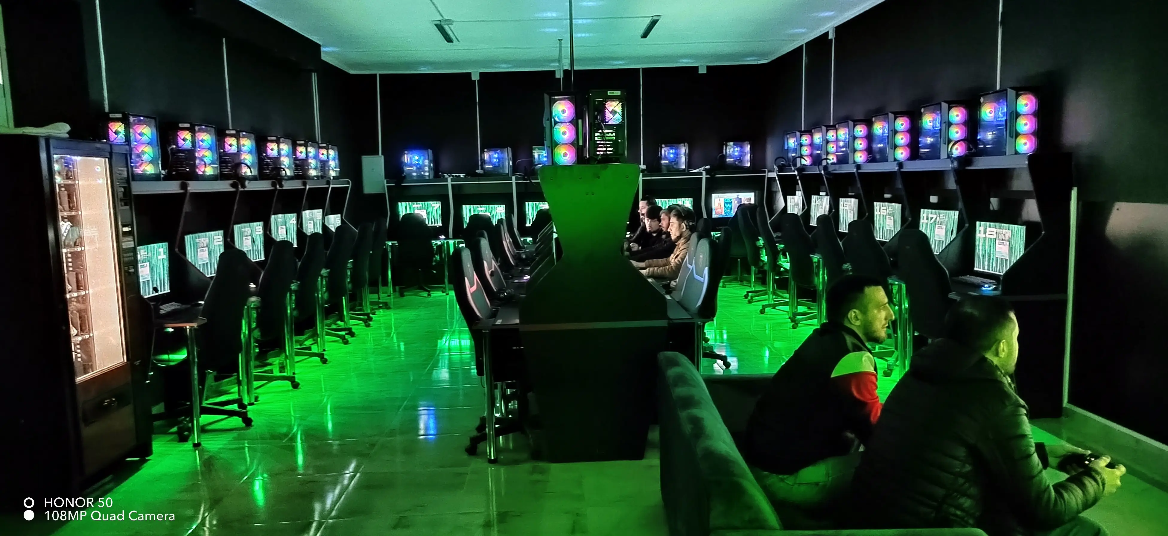 Изображение клуба Компьютерный клуб \"ZEON\" № 10