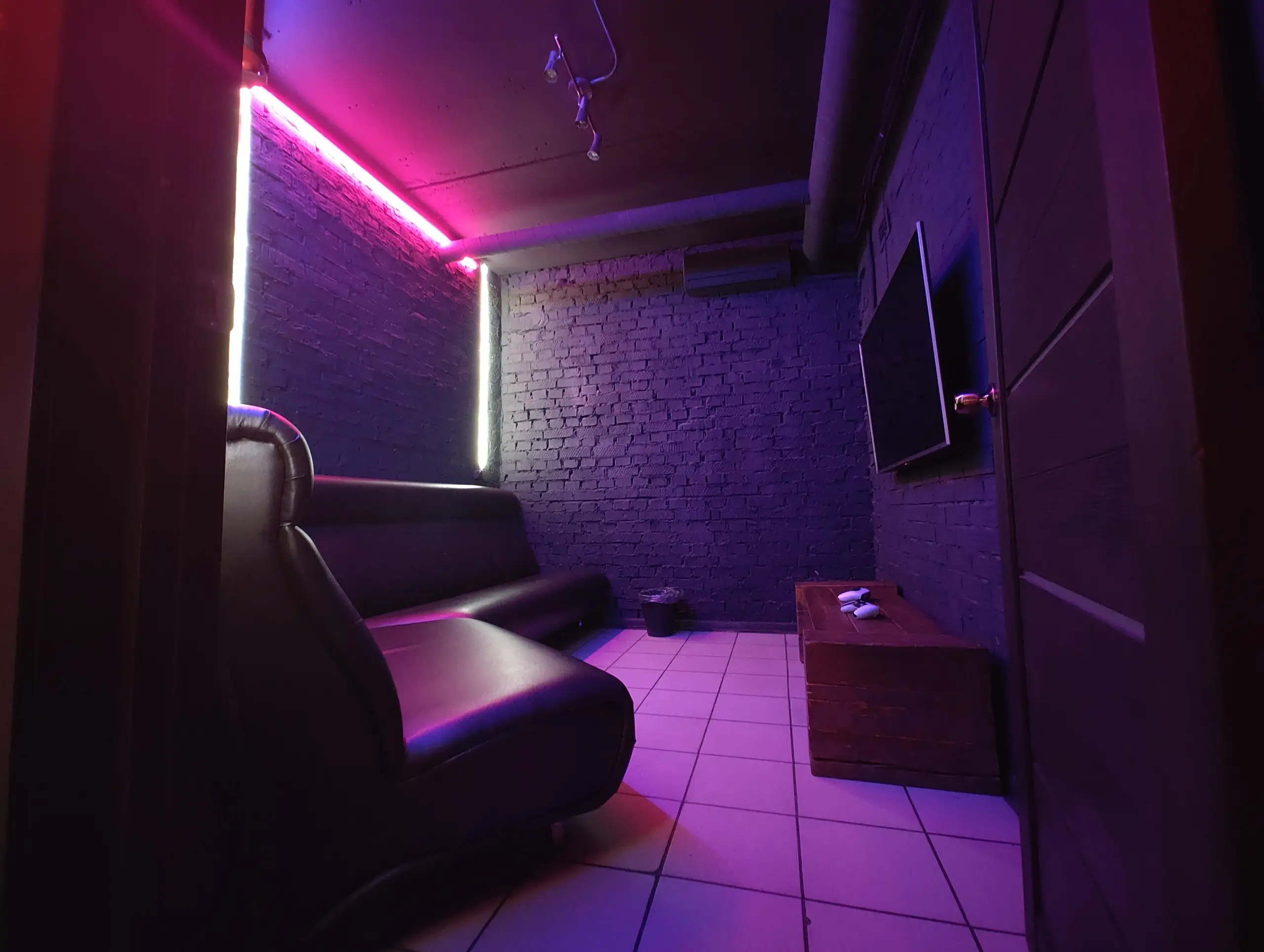 Изображение клуба REBORN № 2