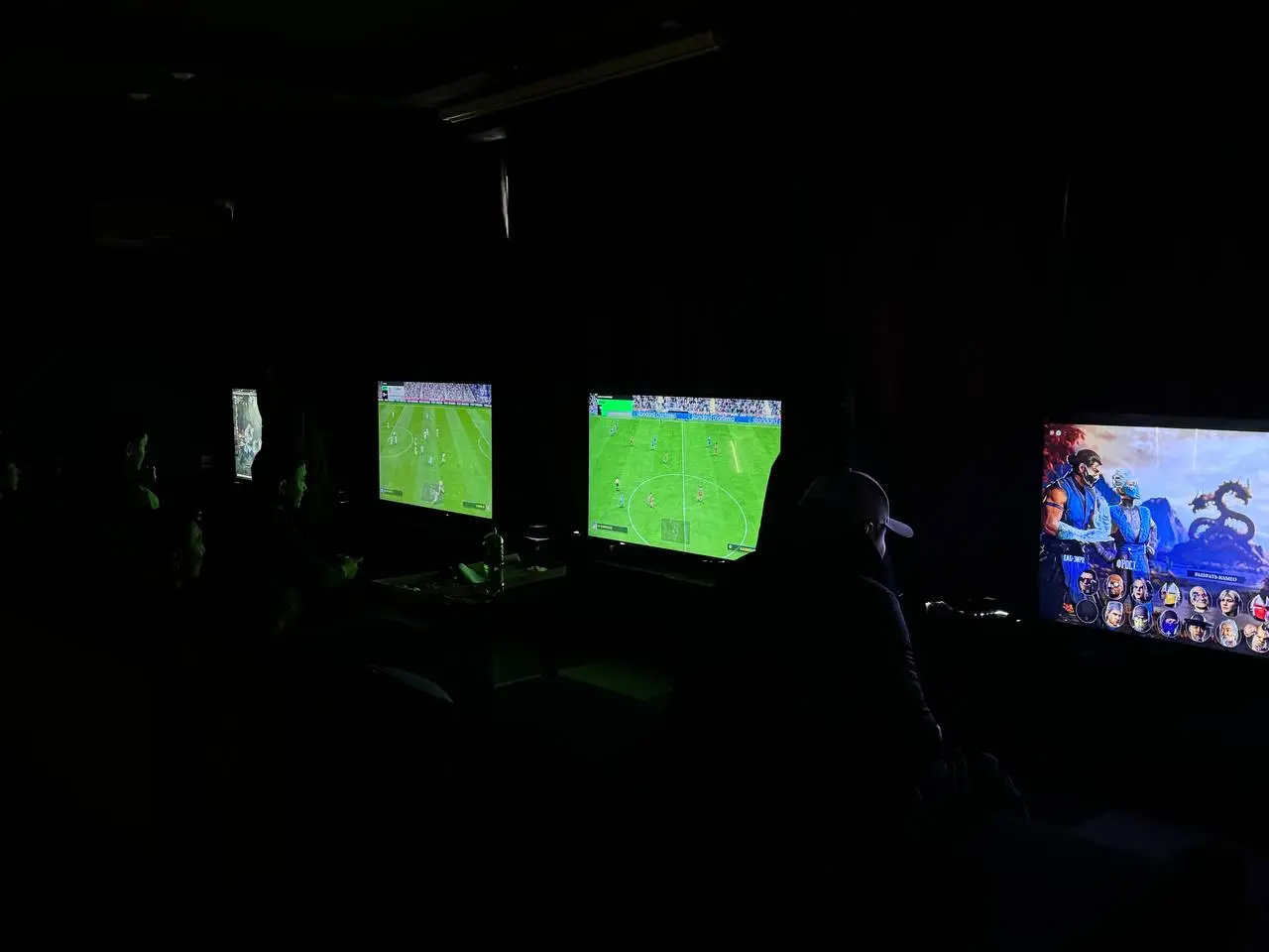 Изображение клуба Ultimate на Солнечной № 7