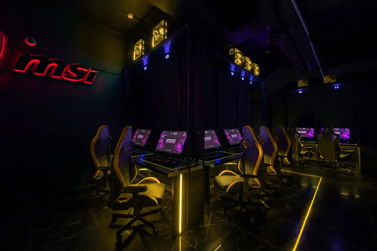Изображение клуба F5 Центр киберспорта Сокол № 6