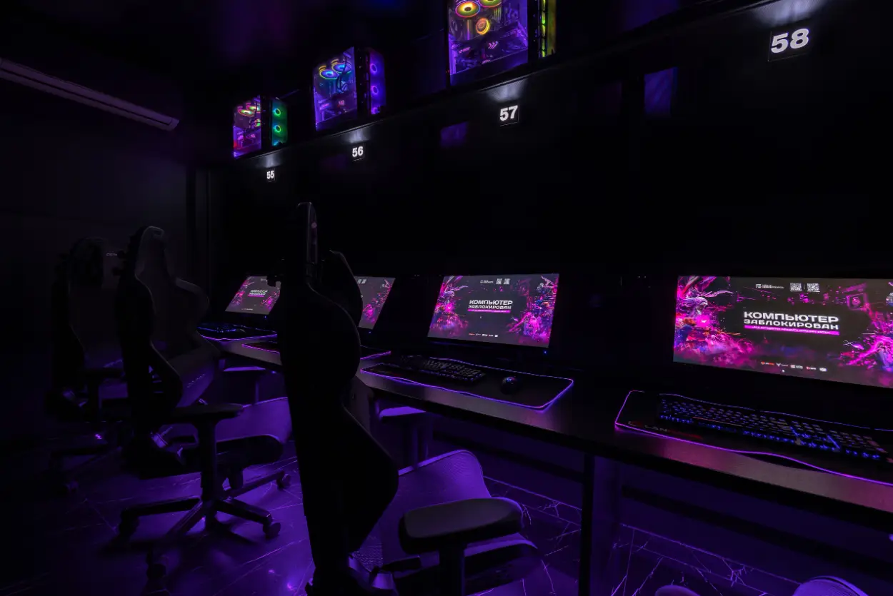 Изображение клуба F5 Центр киберспорта Сокол № 9
