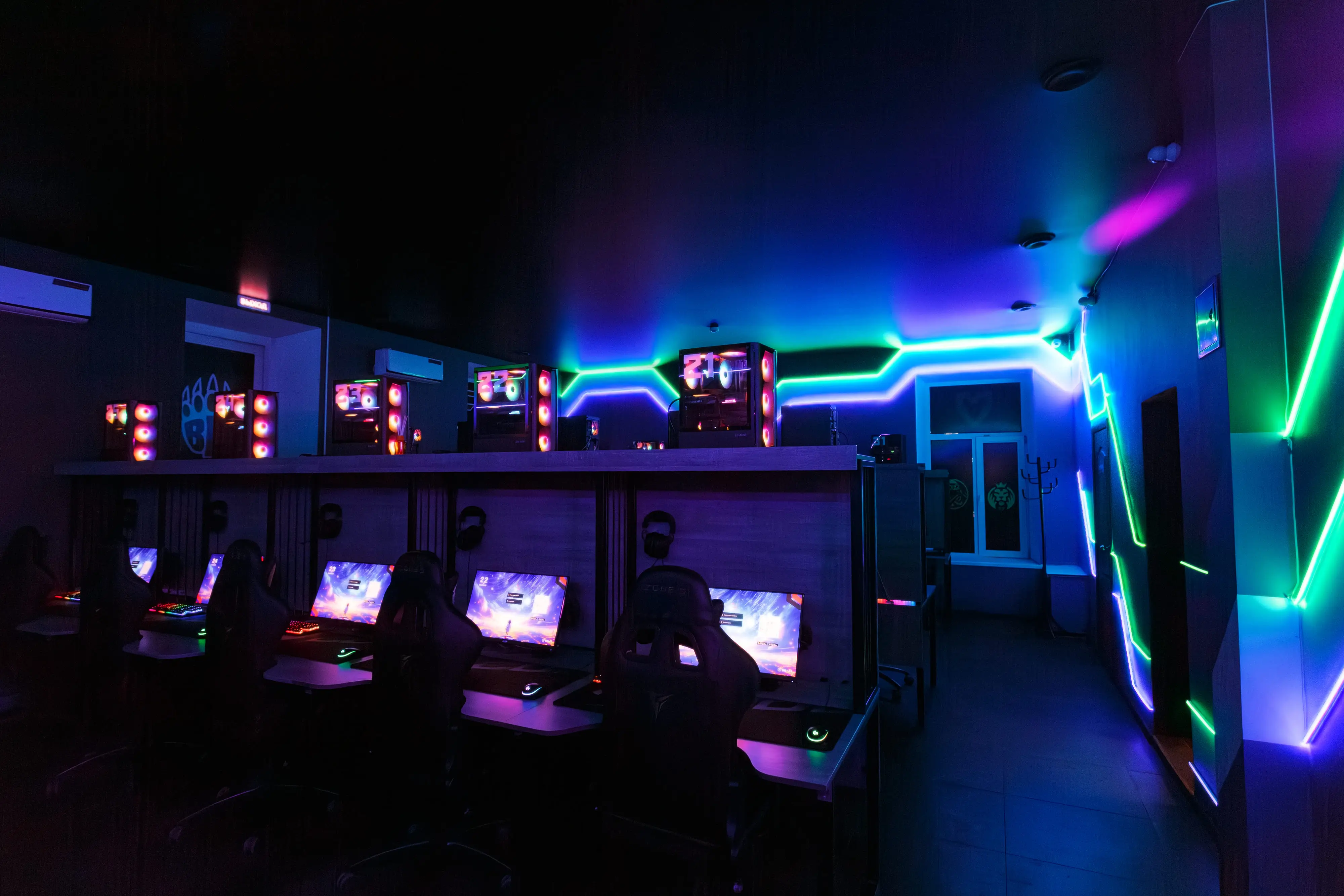 Изображение клуба IZI Калинина № 5