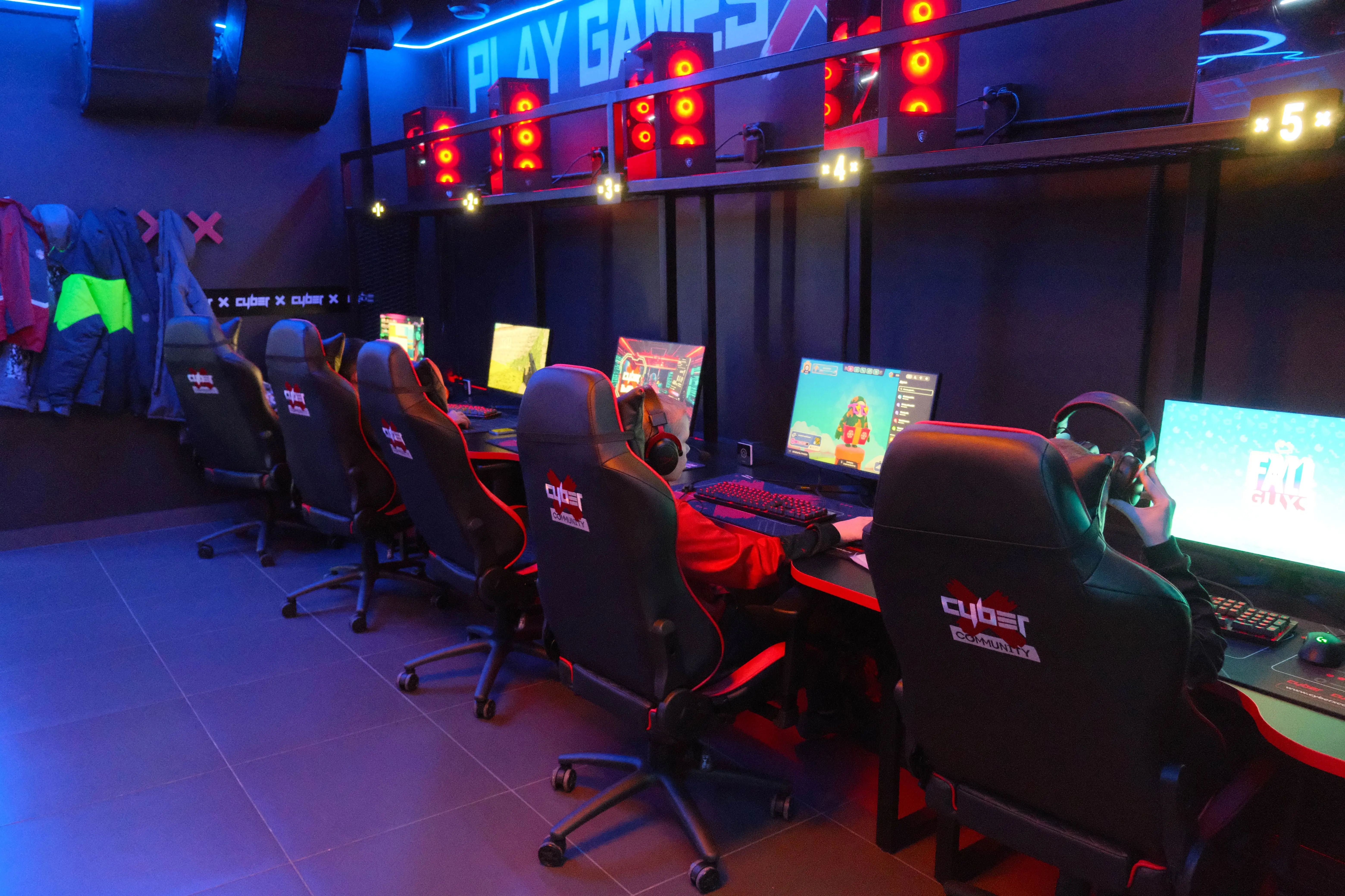 Изображение клуба CyberX Карпинского № 1