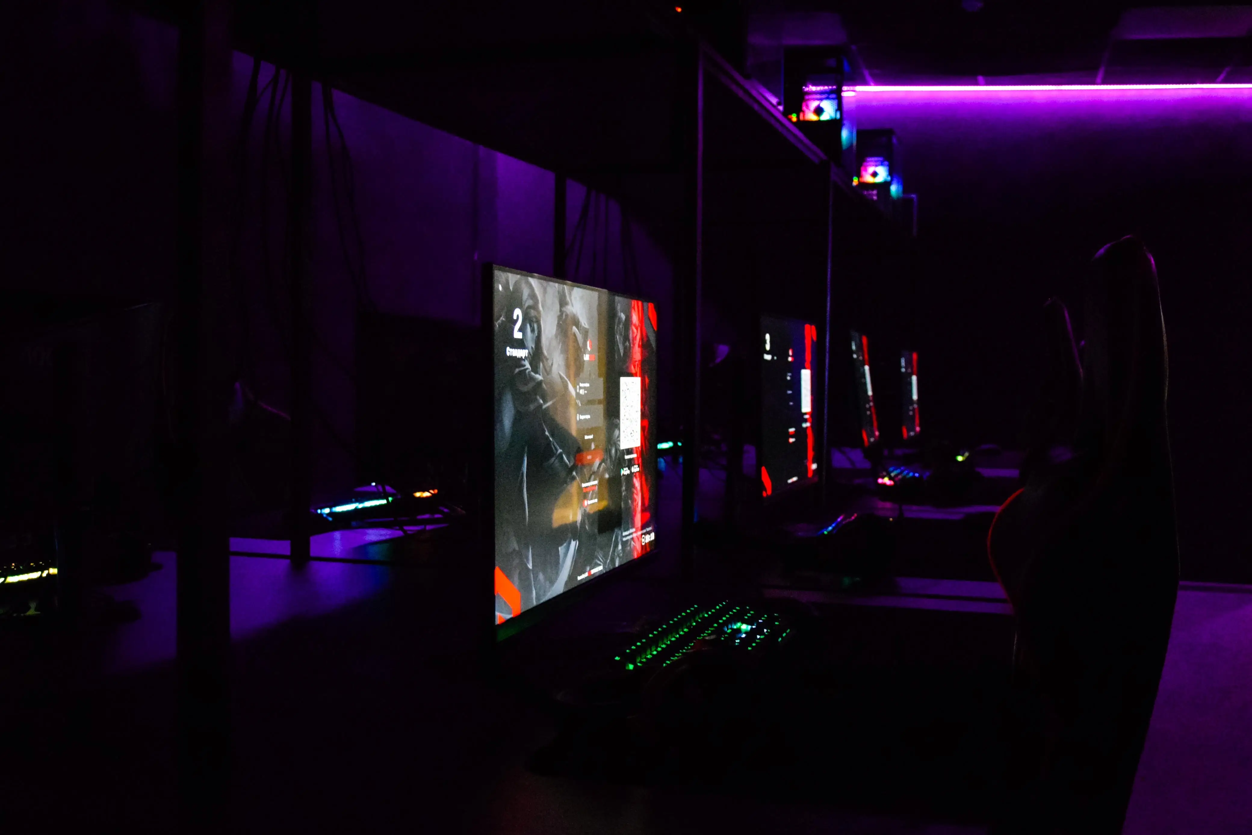 Изображение клуба Кибер Х № 2