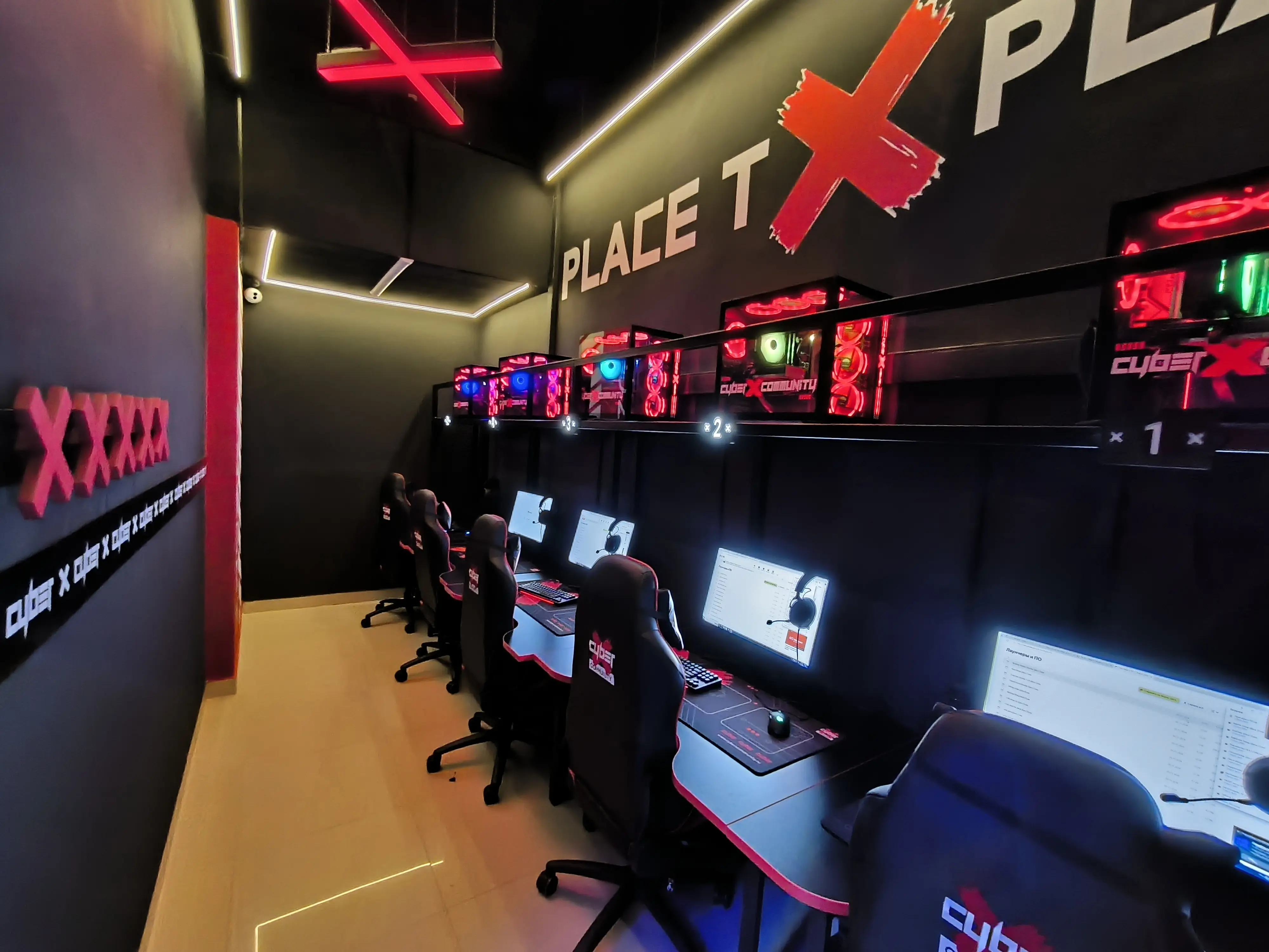 Изображение клуба CyberX Хабаровск Ворошилова 10 № 4