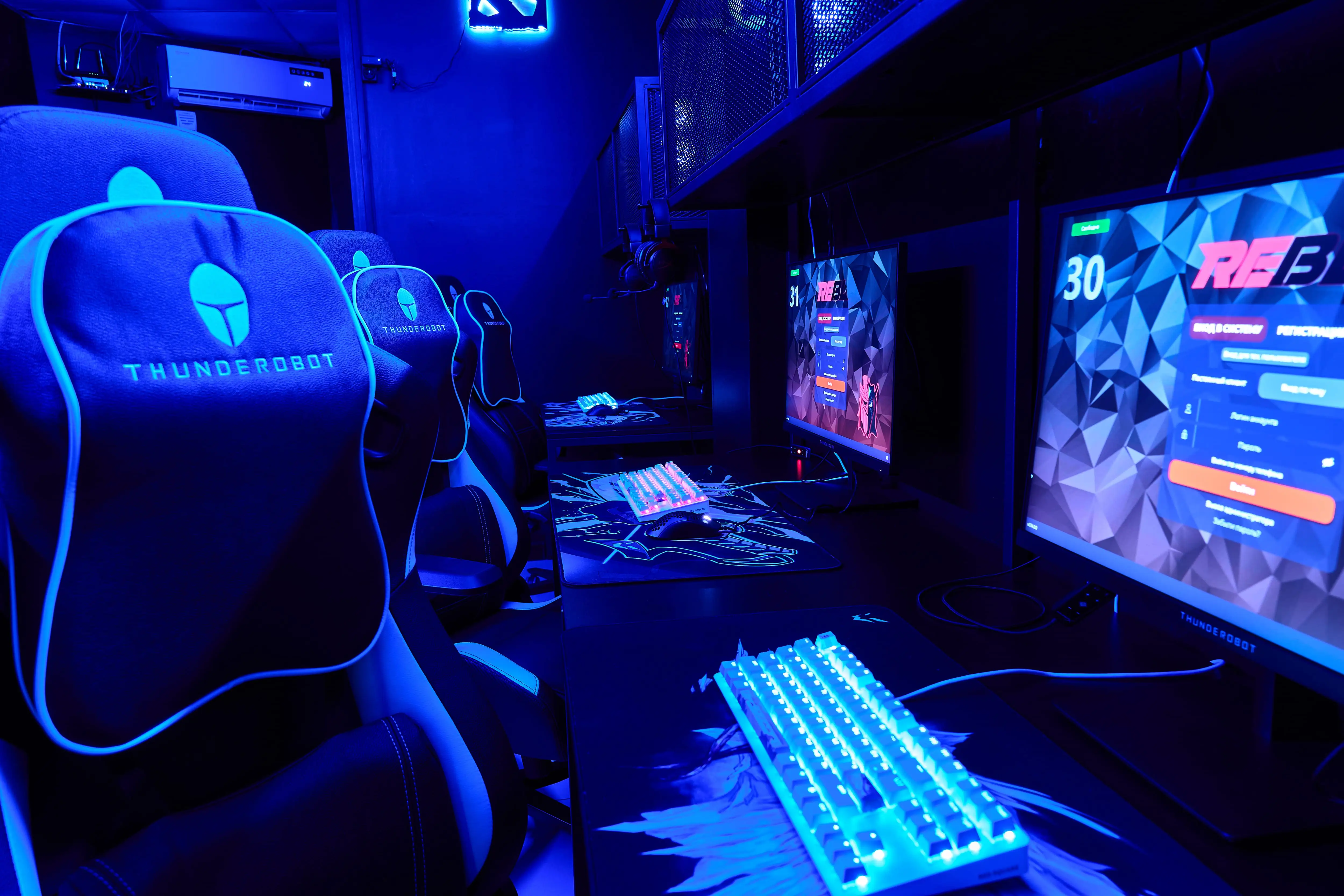 Изображение клуба REBL № 6