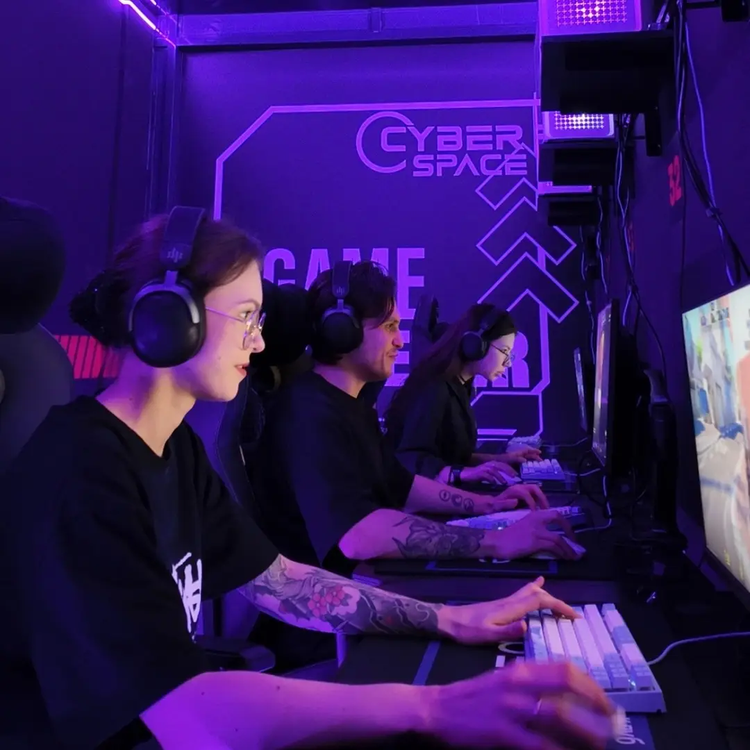 Изображение клуба CYBER SPACE № 4