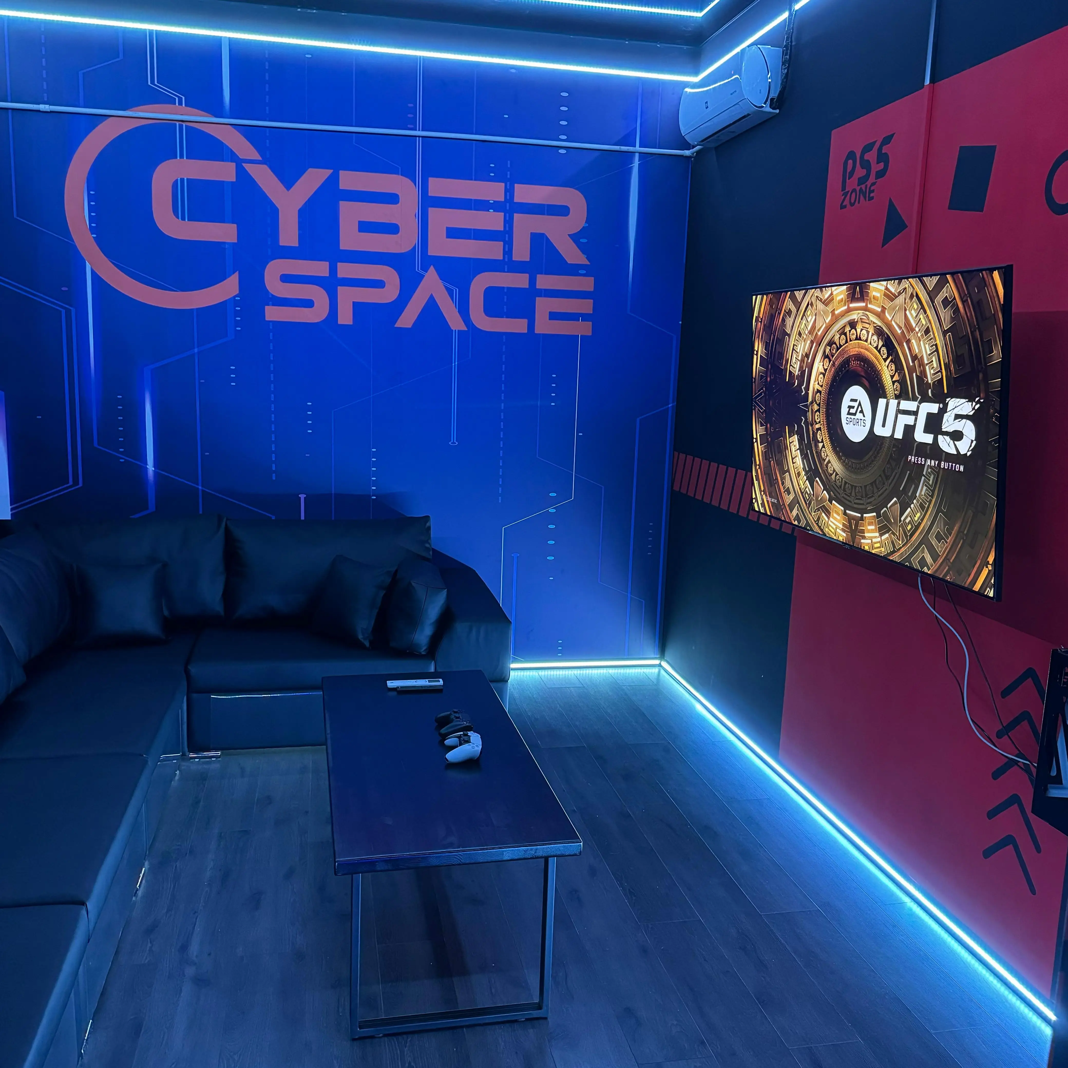 Изображение клуба CYBER SPACE № 6