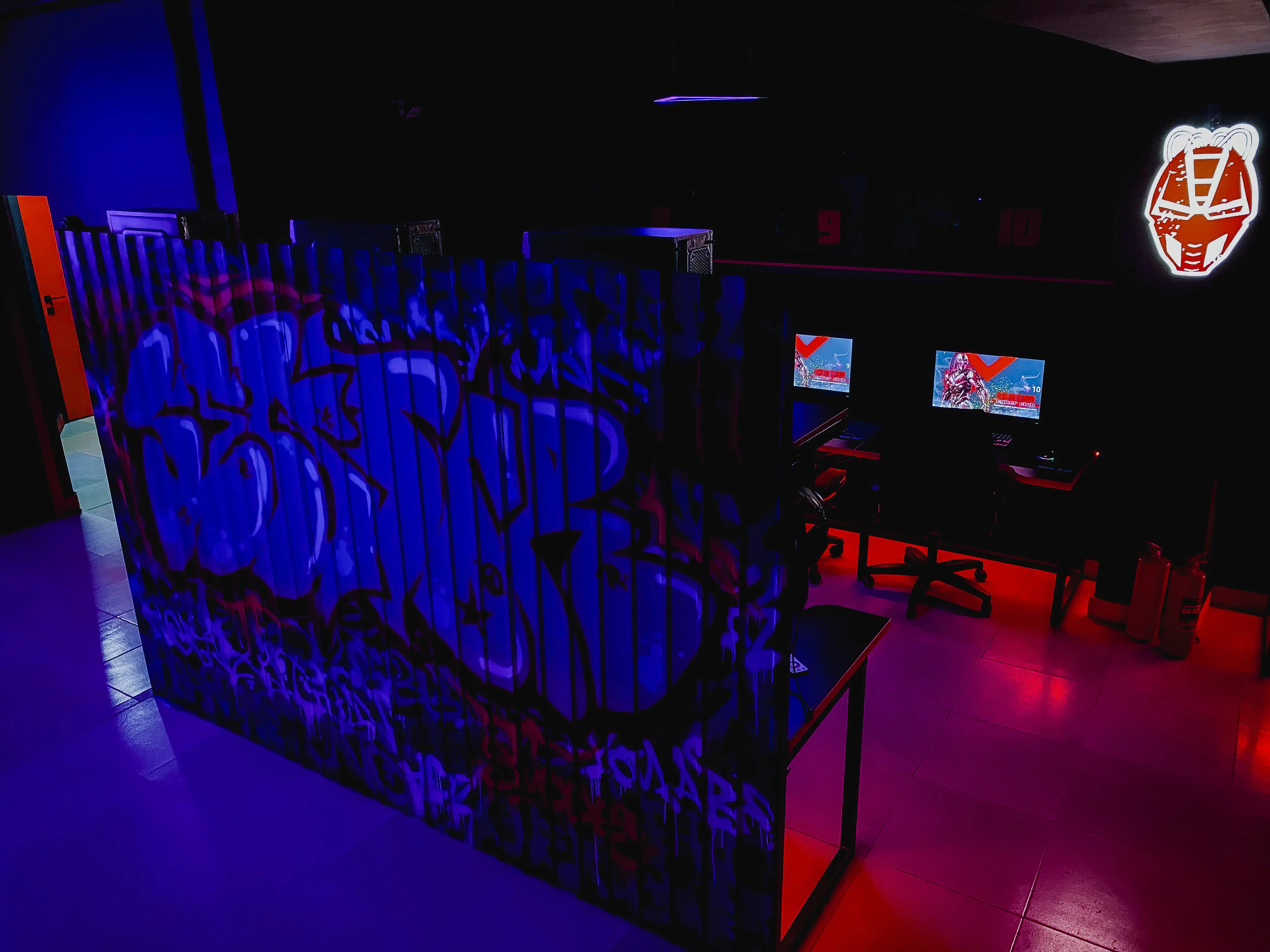 Изображение клуба SEKTOR Большой камень, Академика Курчатова 10 № 2