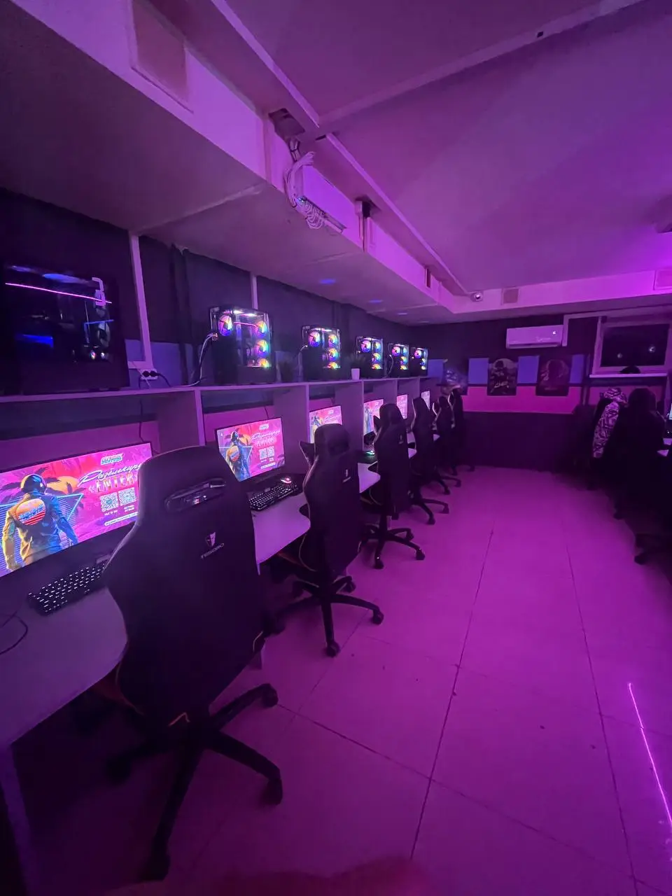 Изображение клуба «GAME BUSTERS» на пр. Октября, 158 № 7