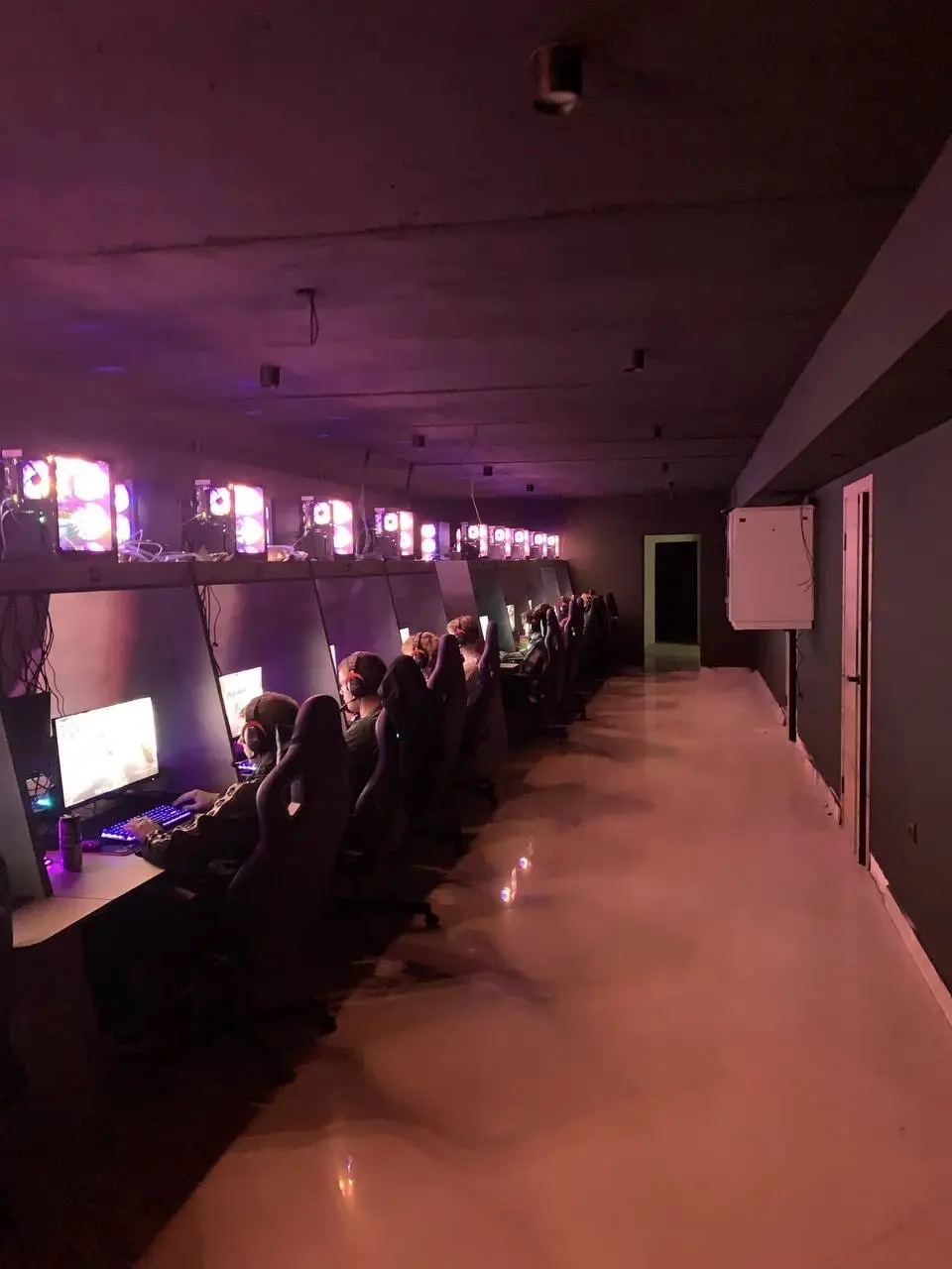 Изображение клуба CyberFocus Place № 1