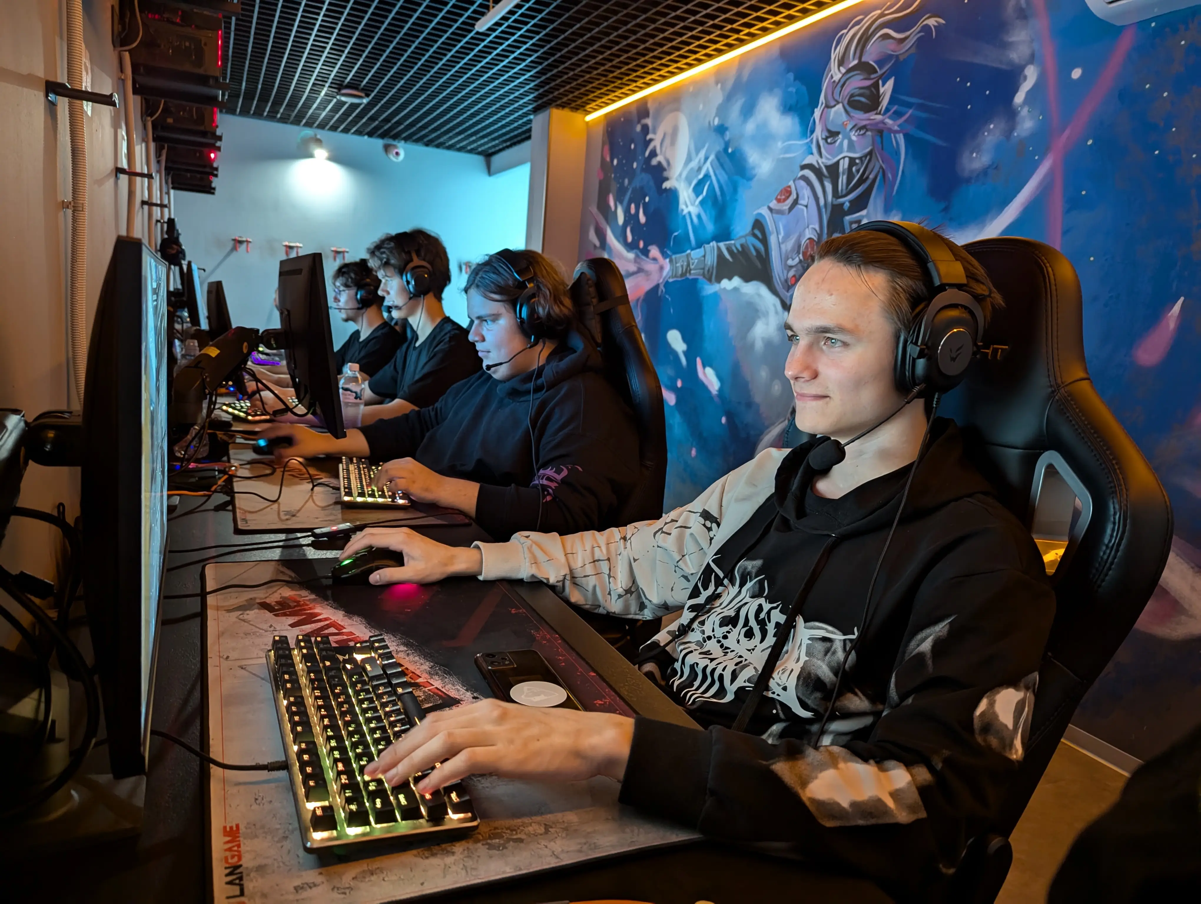 Изображение клуба Sacred Кибер Центр № 2