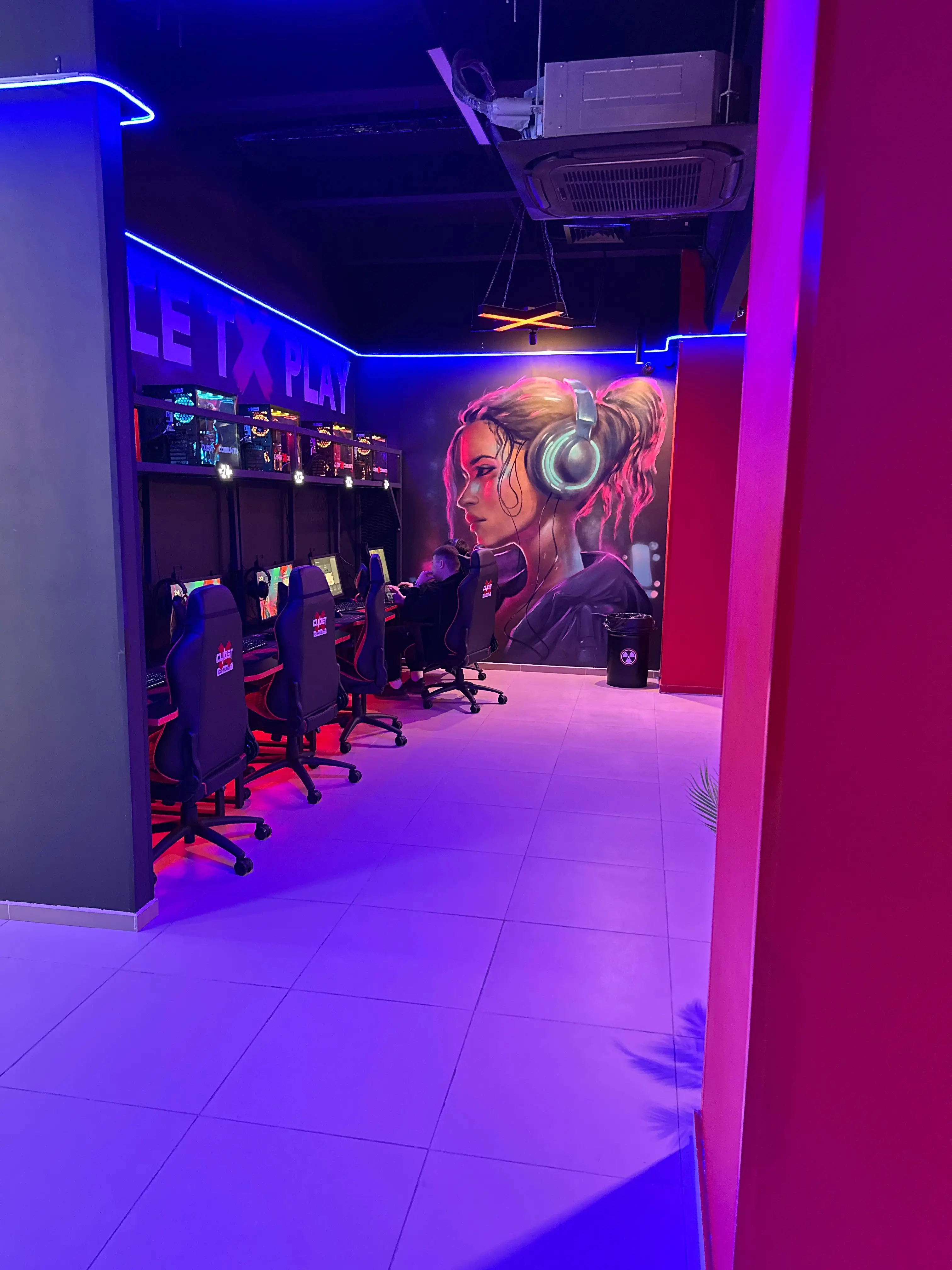 Изображение клуба CyberX № 5