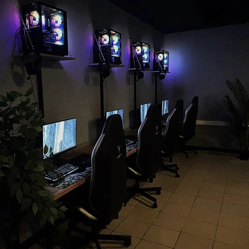 Изображение клуба LEVEL № 2