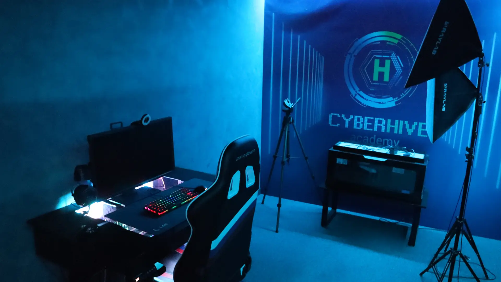 Изображение клуба CyberHive № 9